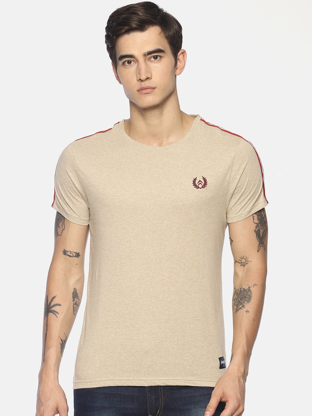 

Steenbok Men Beige Slim Fit Solid Round Neck T-shirt