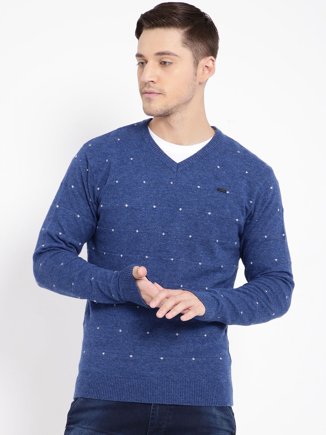 

t-base Men Blue & White Self Design Pullover Sweater