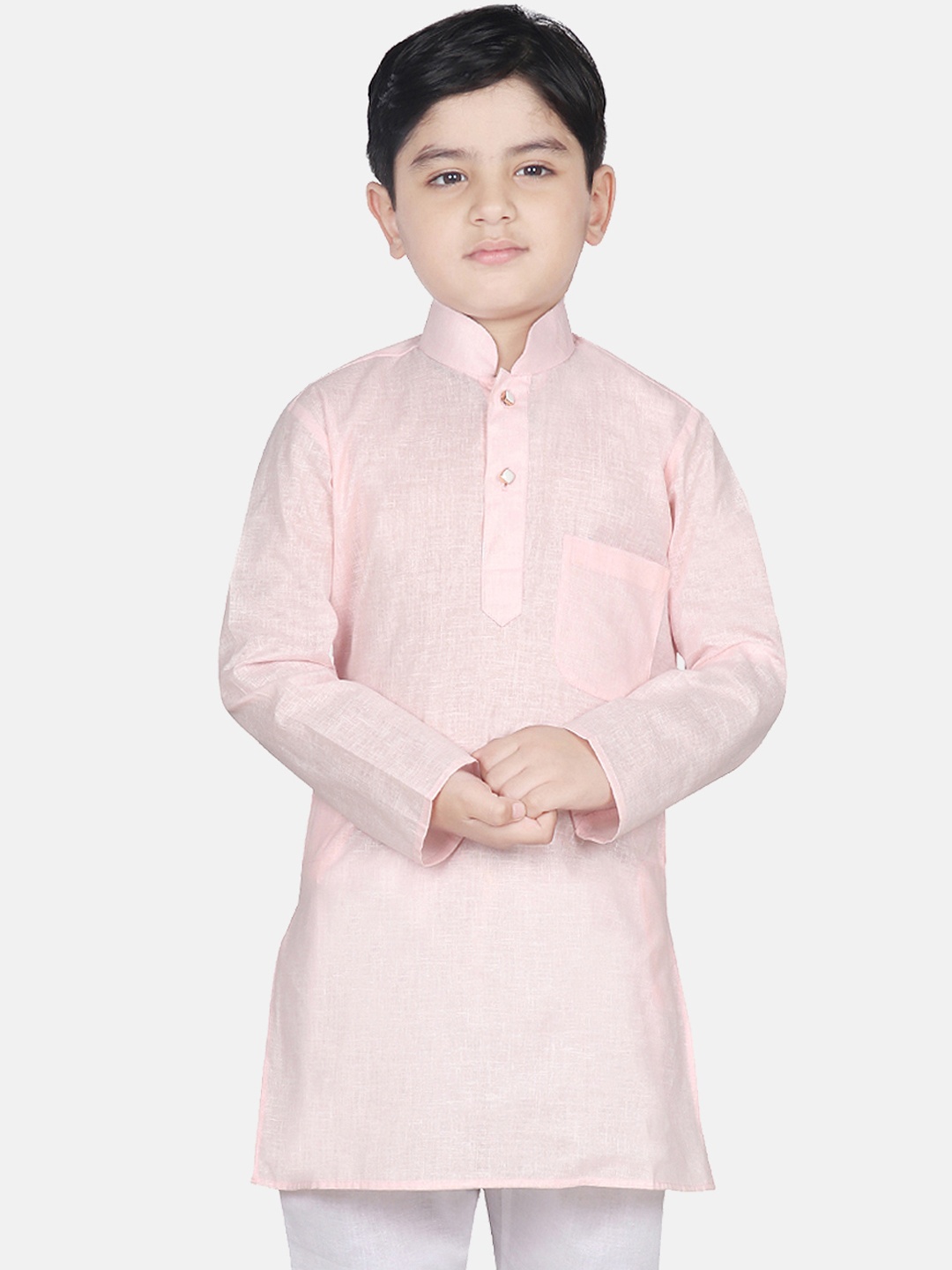 

SG YUVRAJ Boys Pink Solid Straight Kurta