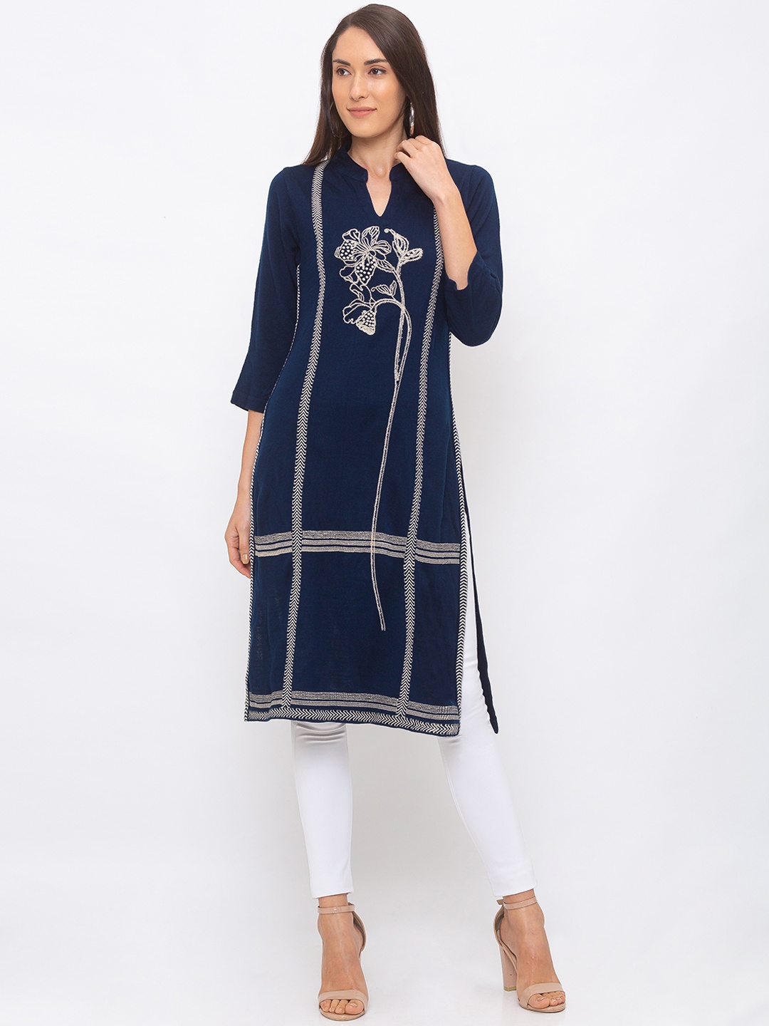 

Globus Women Navy Blue Embroidered Straight Kurta