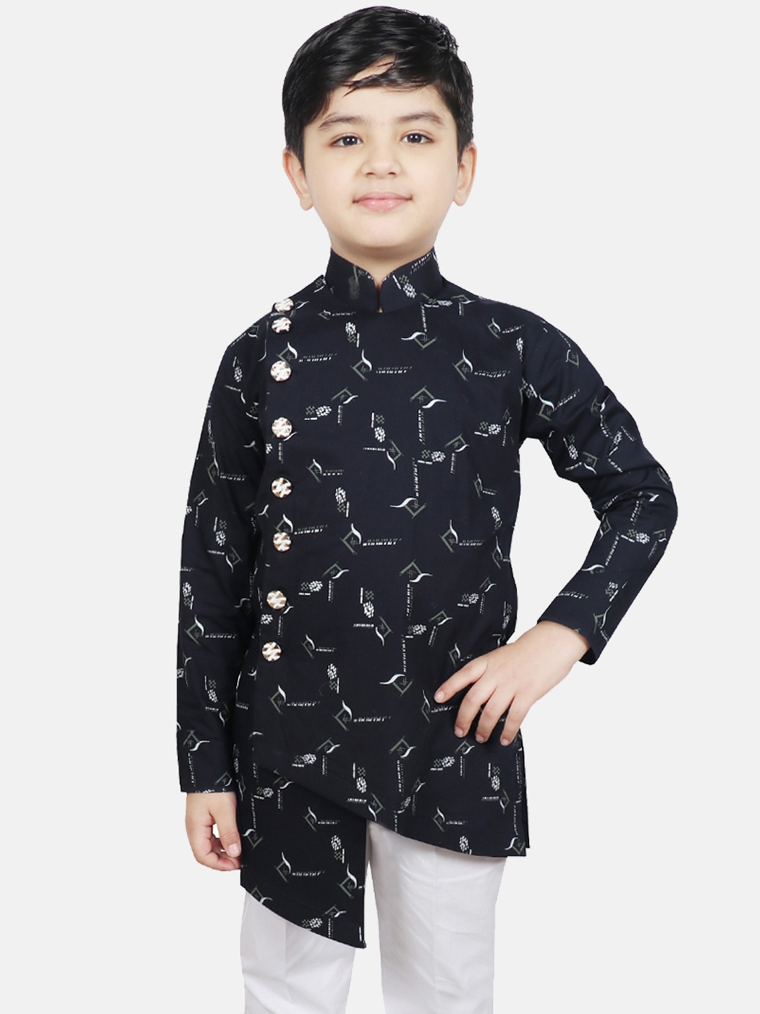 

SG YUVRAJ Boys Navy Blue Printed Angrakha Kurta