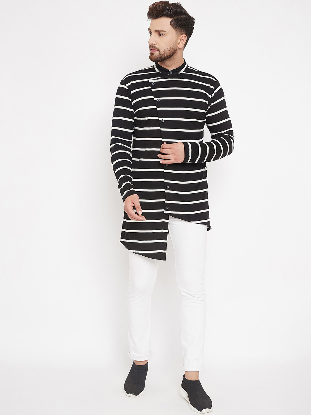 

CHILL WINSTON Men Black & White Striped Straight Kurta