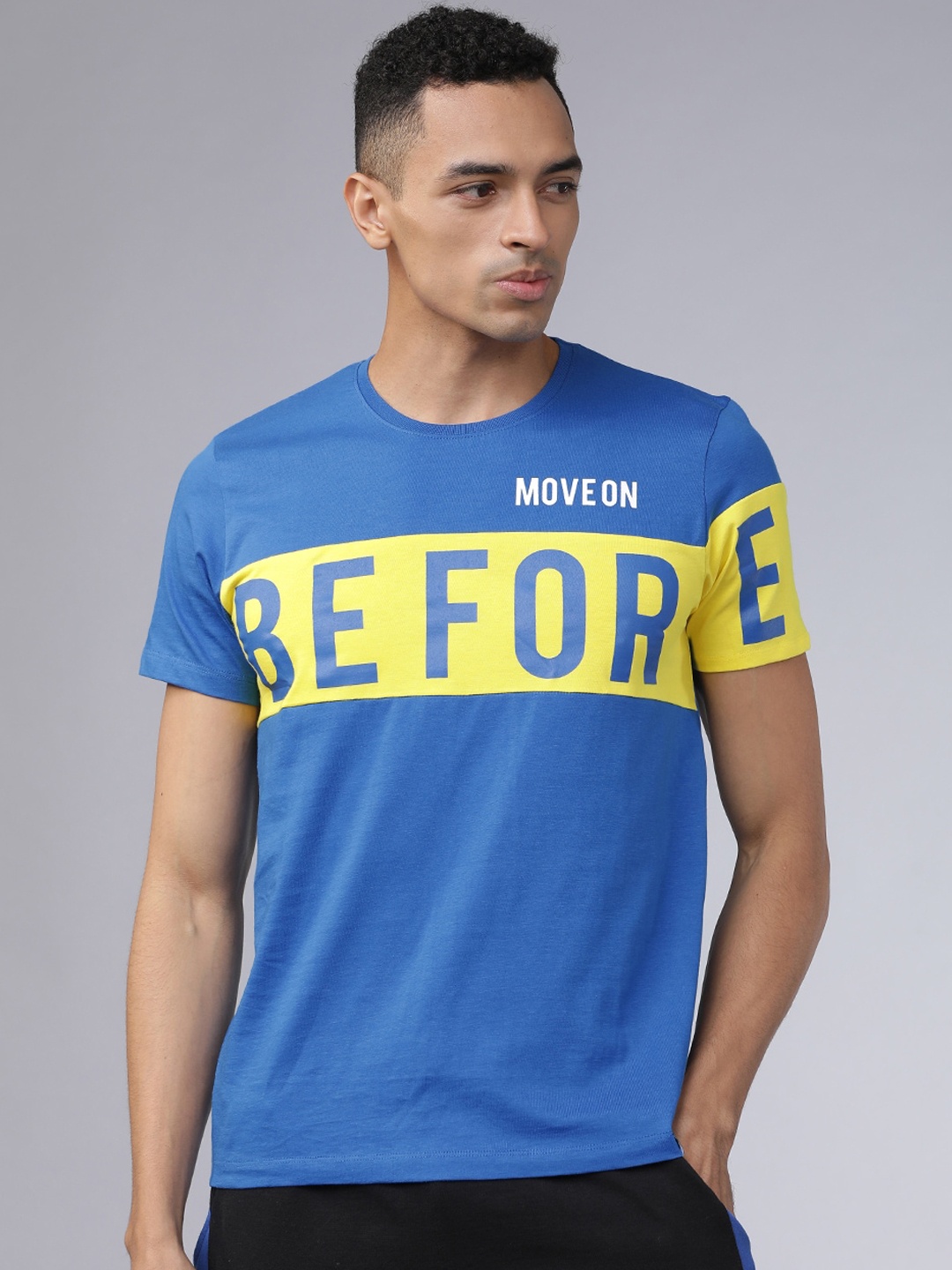 

LOCOMOTIVE Men Blue Printed Slim Round Neck T-shirt