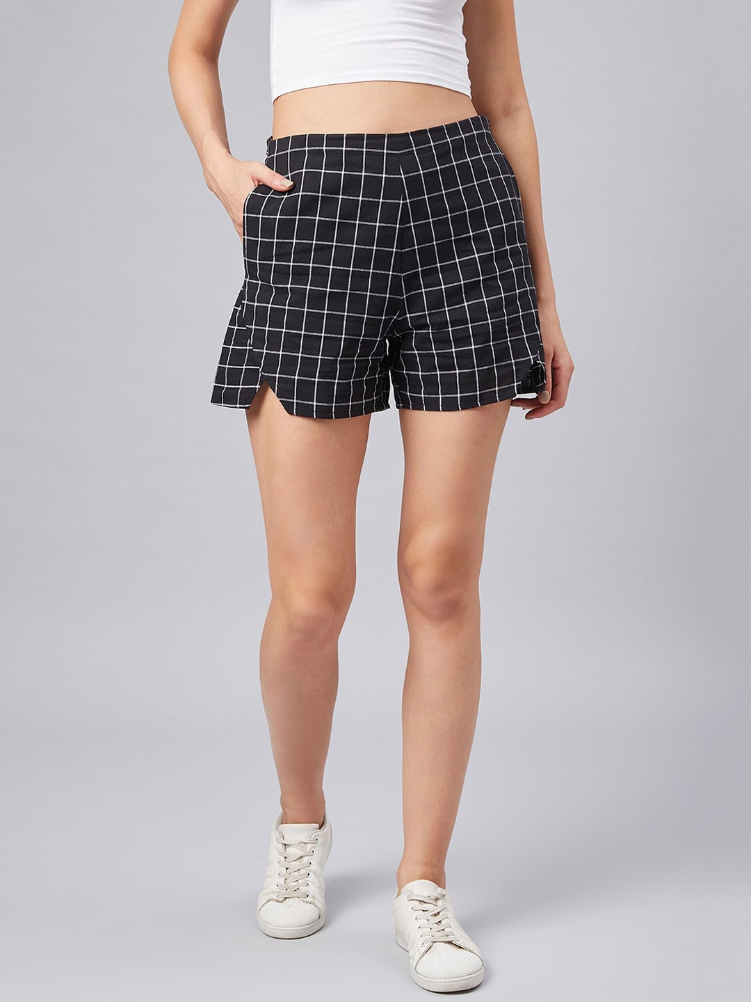 

Marie Claire Women Black & White Checked Regular Fit Regular Shorts
