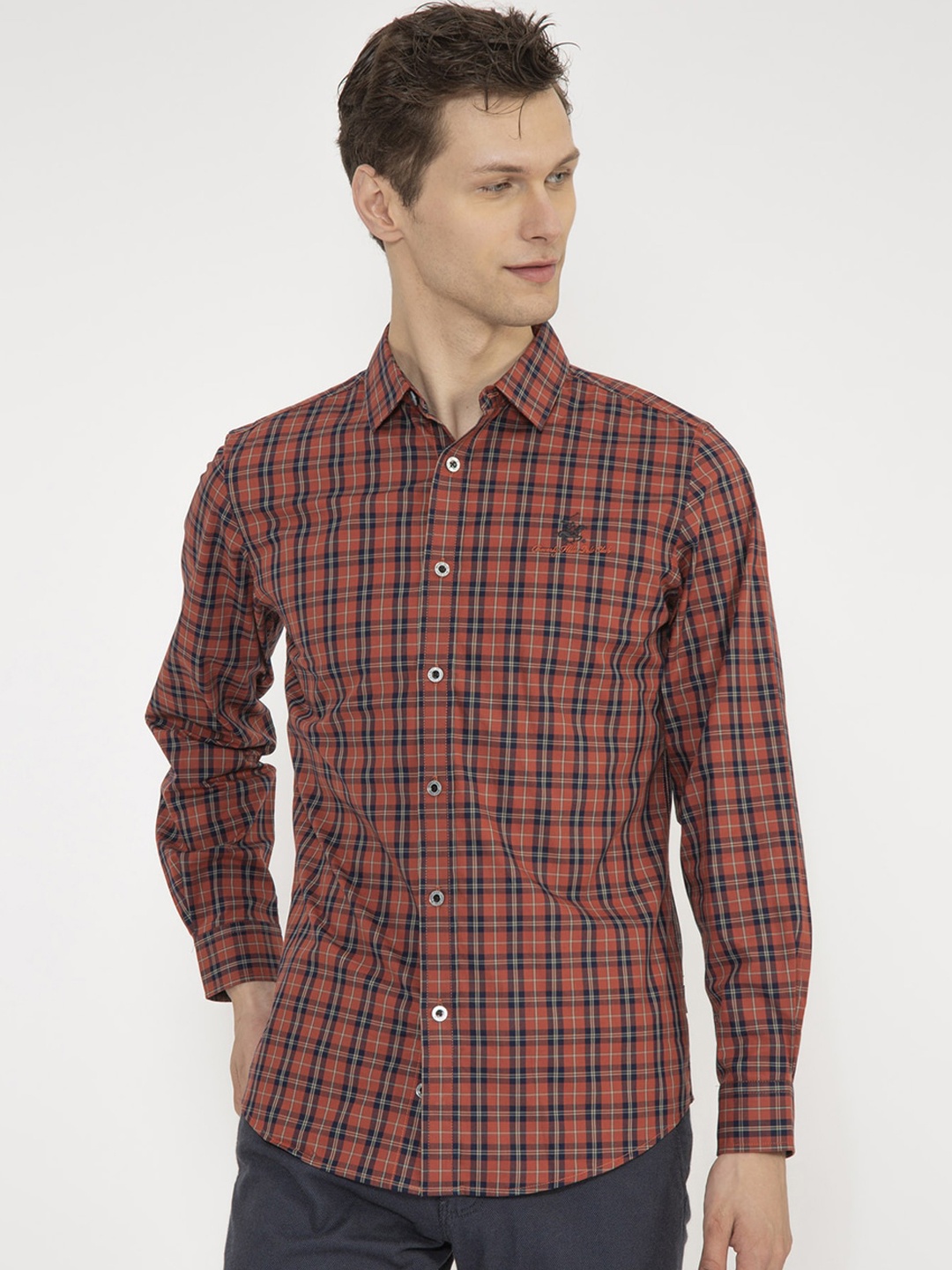 

Beverly Hills Polo Club Men Rust Orange Regular Fit Checked Casual Shirt