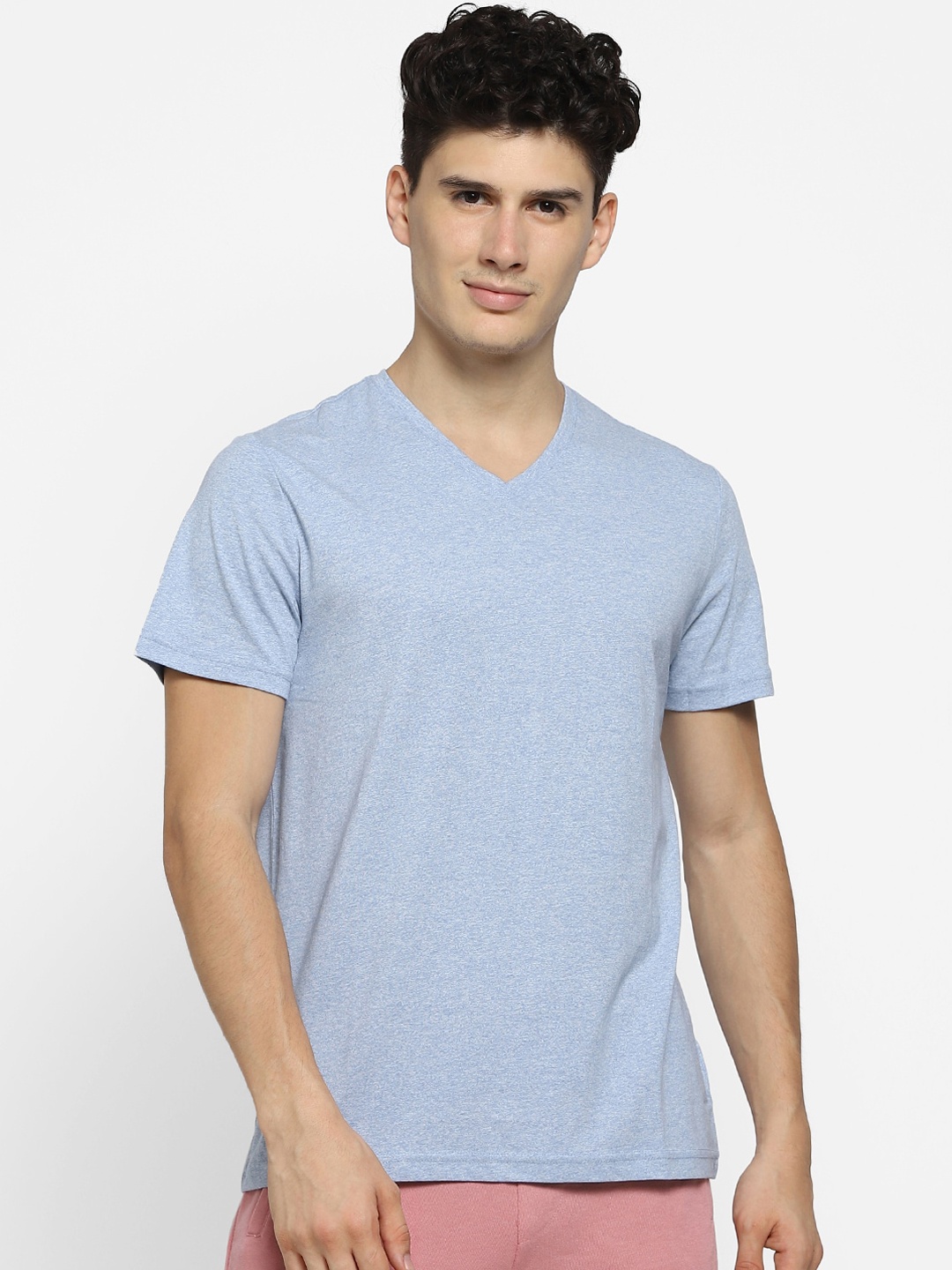 

FOREVER 21 Men Blue Solid V-Neck T-shirt