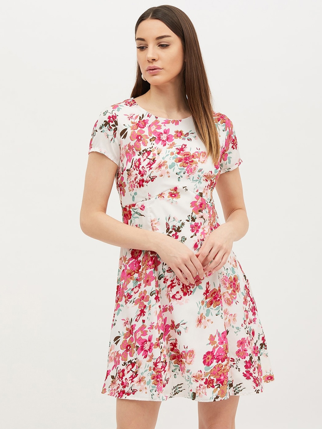 

Harpa Women Multicoloured Printed Fit and Flare Dress, Multi