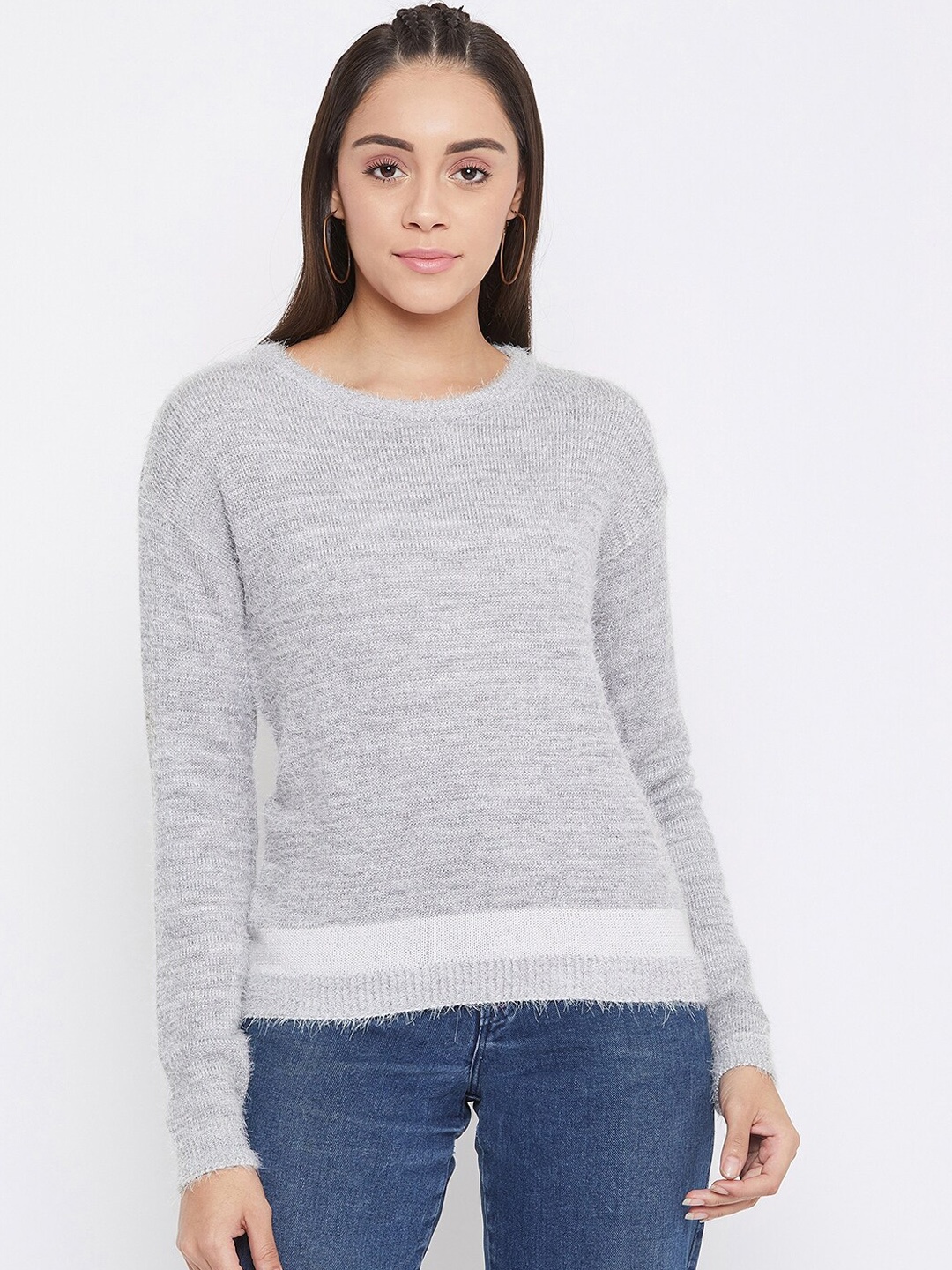 

Crimsoune Club Women Grey Solid Pullover Sweater