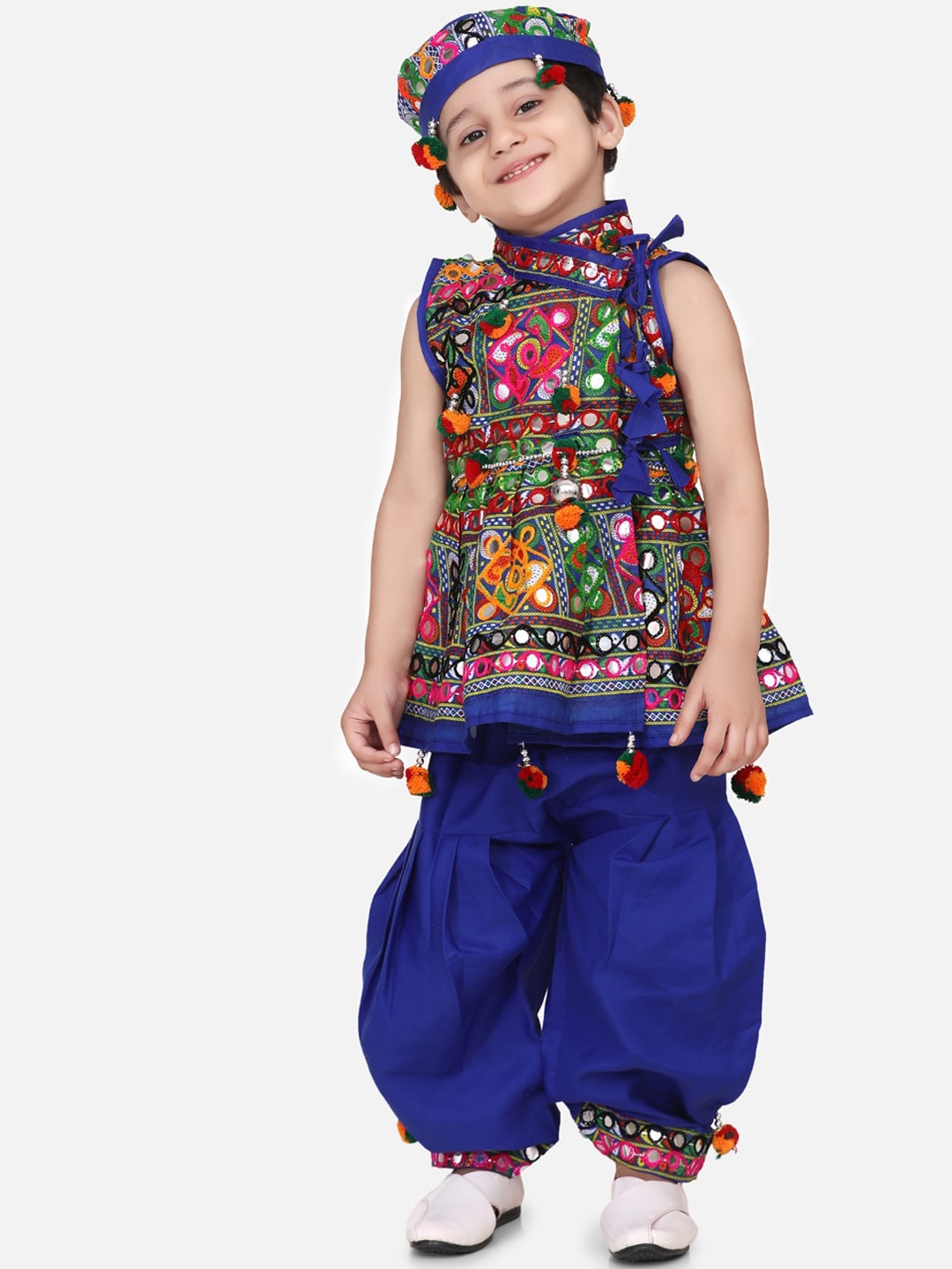 

BownBee Boys Multicoloured Embroidered Kediyu, Multi