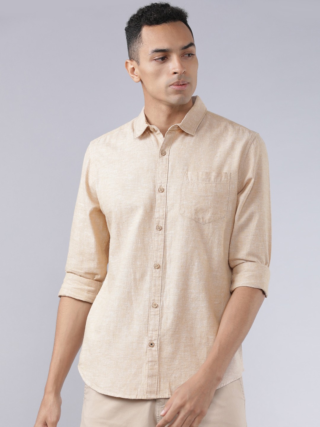 

HIGHLANDER Men Beige Slim Fit Solid Casual Shirt