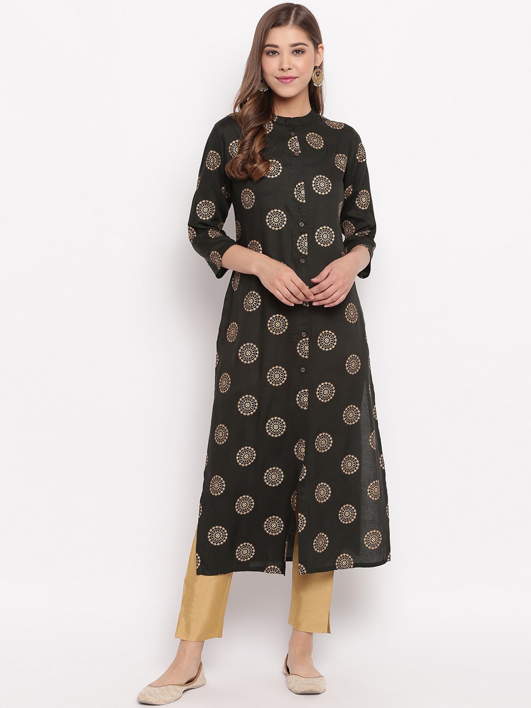 

Vbuyz Women Green Foil Print Straight Kurta