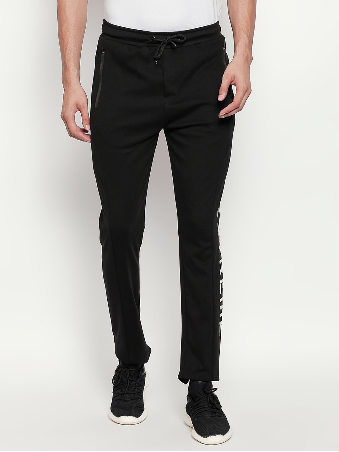

Ajile by Pantaloons Men Black Solid Slim-Fit Track Pants