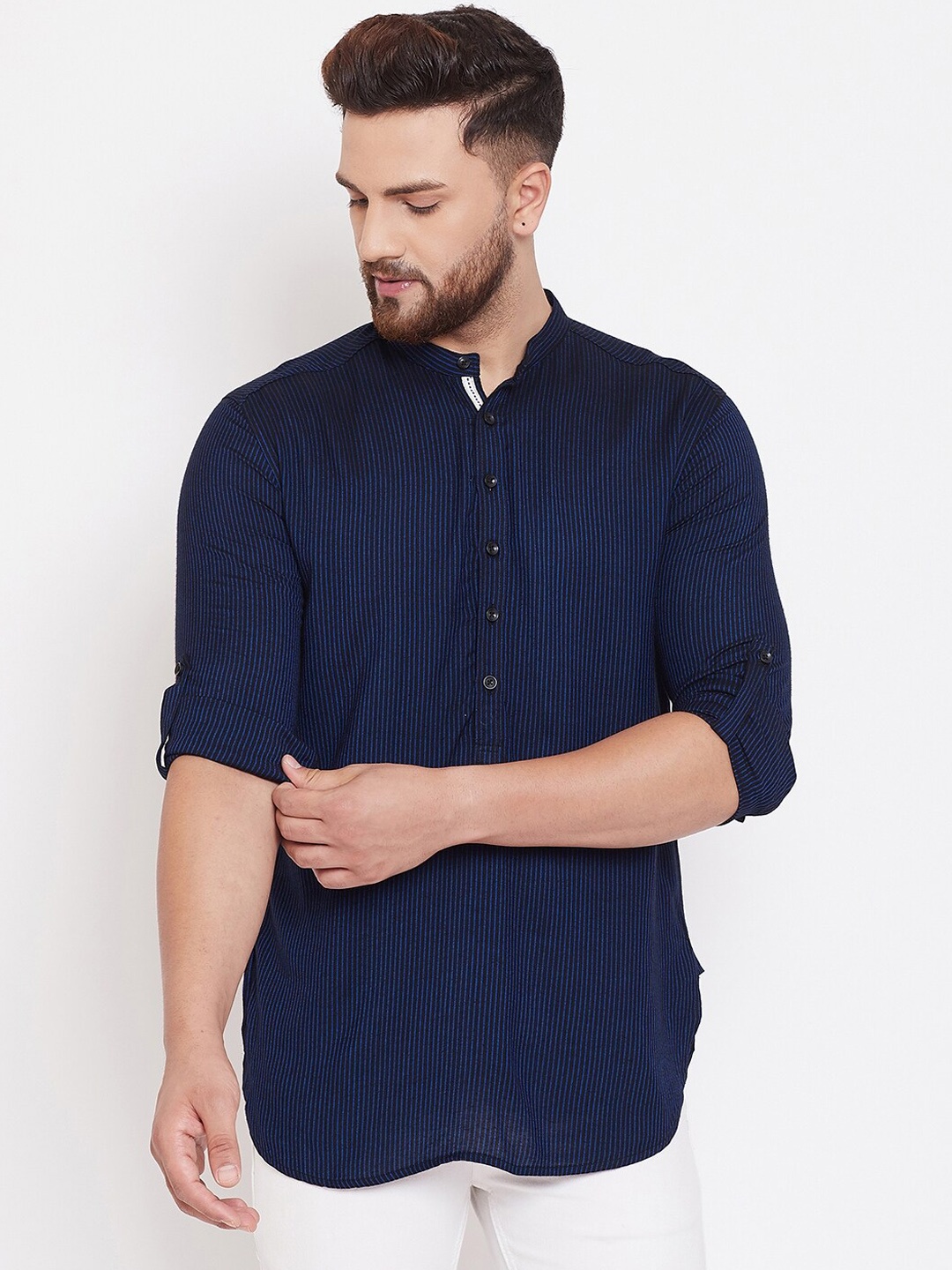 

even Men Navy Blue Solid Straight Kurta