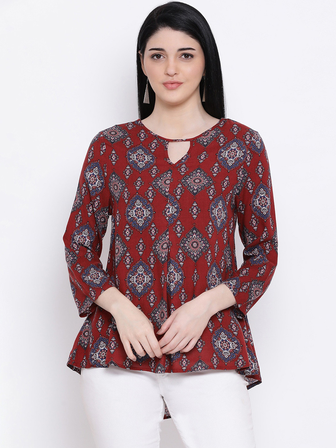 

Oxolloxo Women Maroon Printed Top