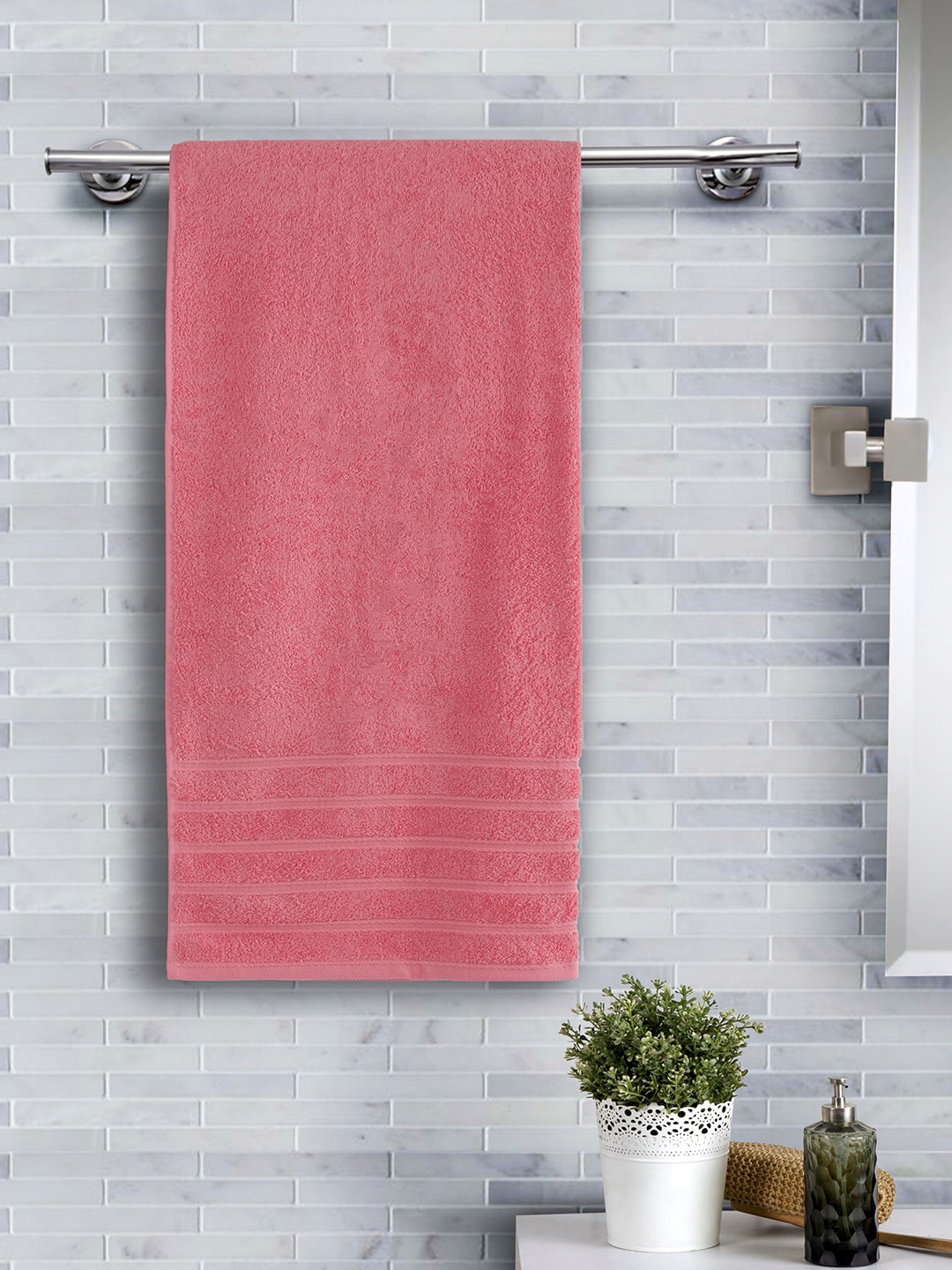 

MASPAR Unisex Pink Solid Supersoft 450 GSM Bath Towel