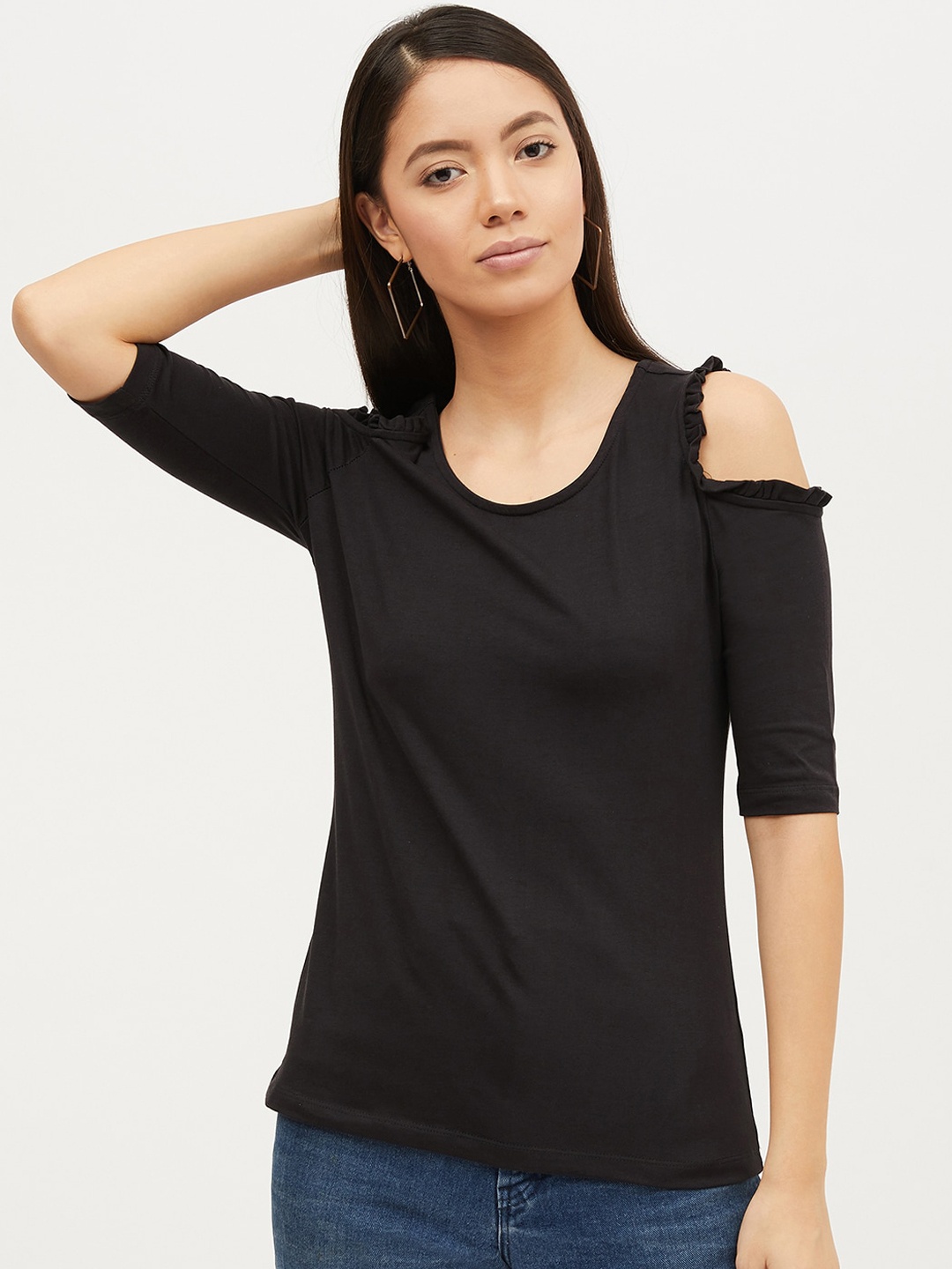 

Harpa Women Black Solid Cold Shoulder Top