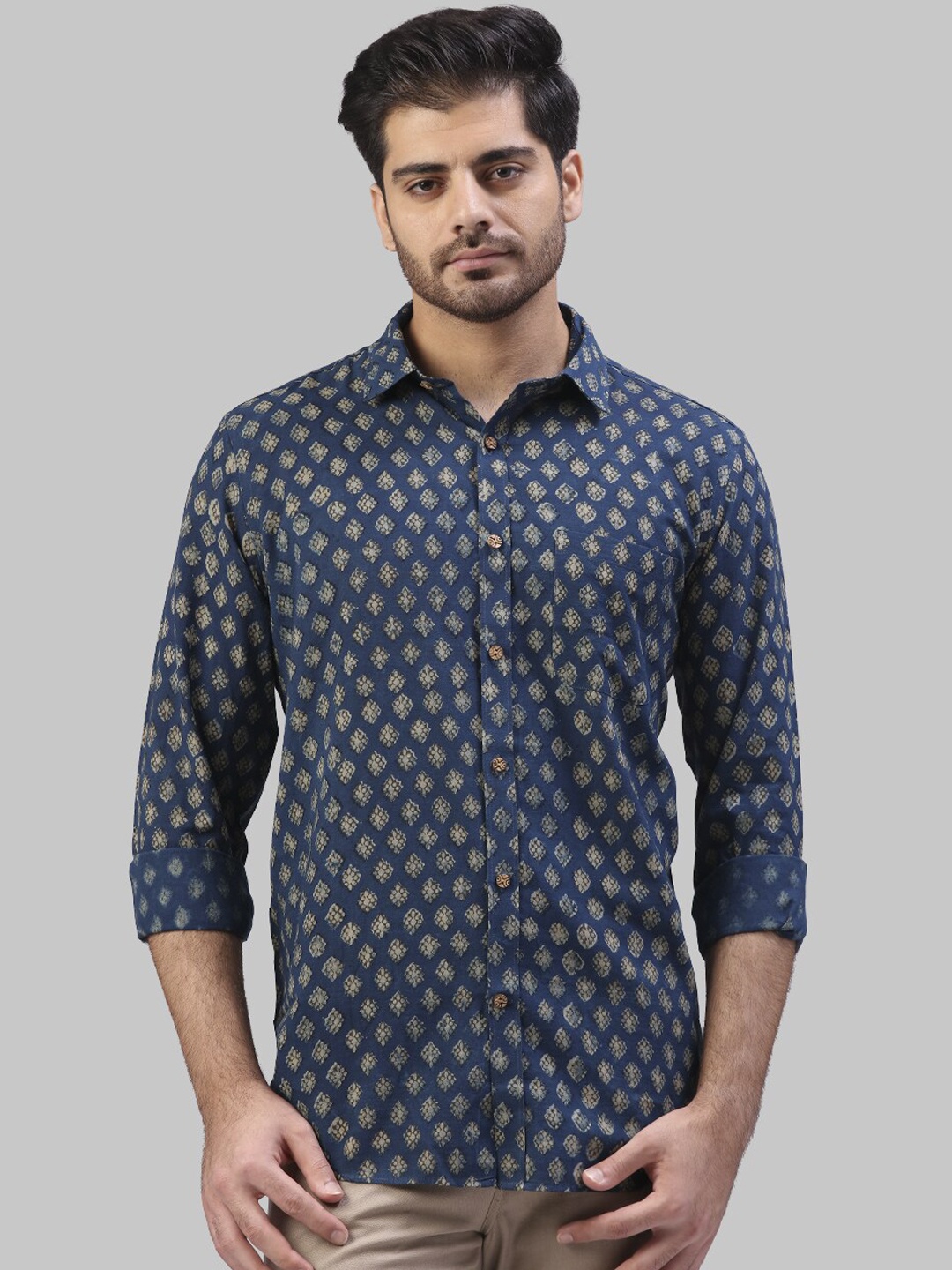 

Raymond Men Blue & Beige Regular Fit Printed Casual Shirt