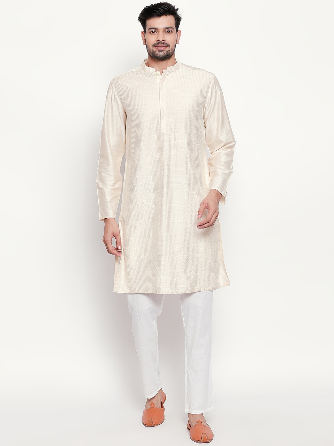 

indus route by Pantaloons Men Cream-Coloured Striped Straight Kurta 8905172016790
