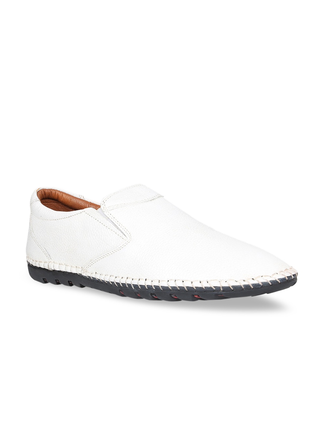 

Regal Men White Solid Leather Loafers