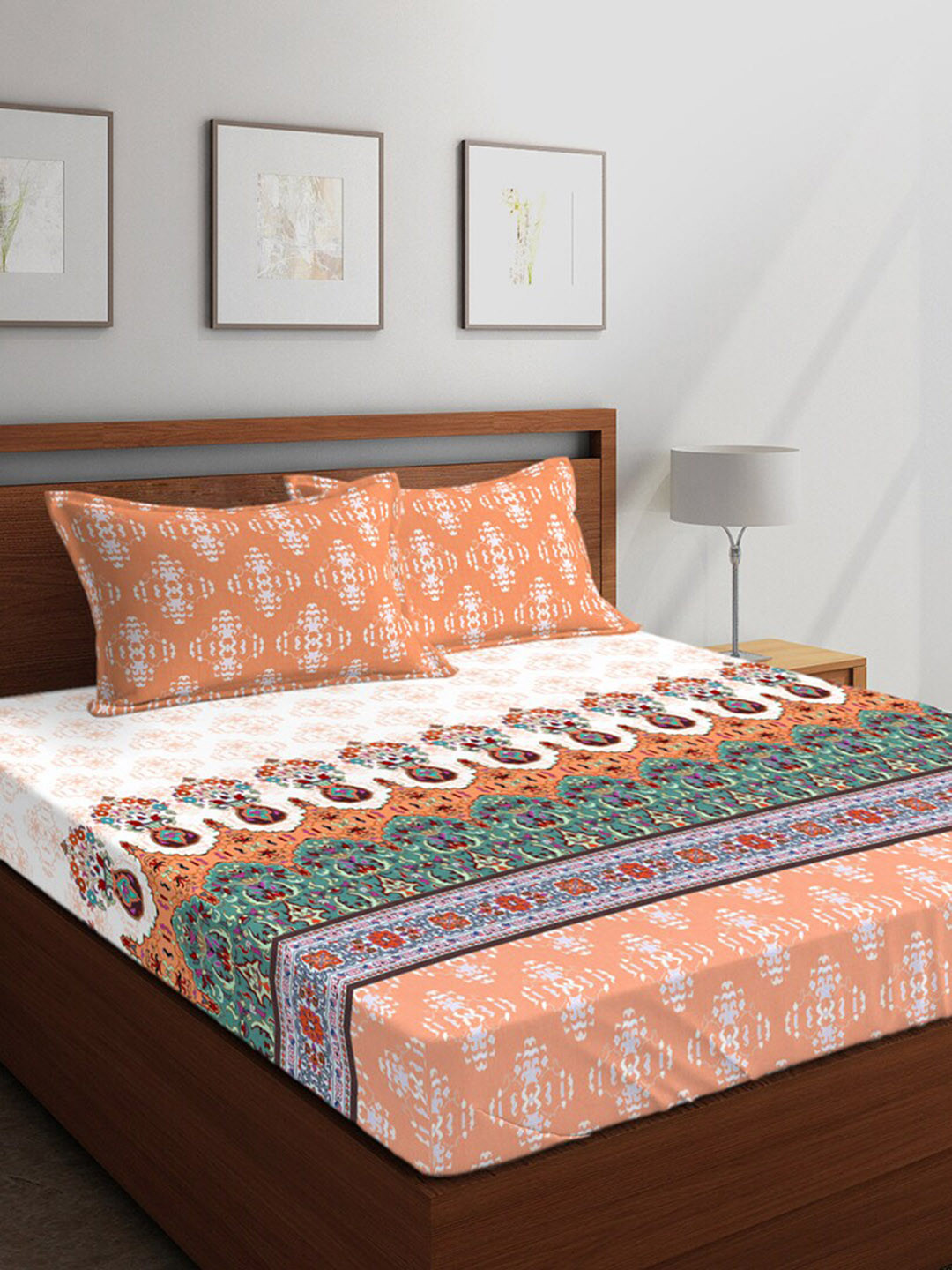 

Boutique Living India White & Peach-Coloured Floral 300 TC Cotton 1 King Bedsheet with 2 Pillow Covers