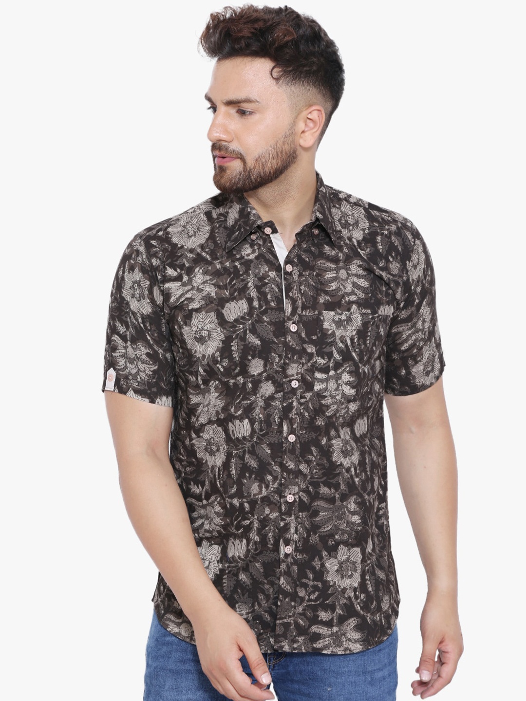 

Wintage Men Brown Regular Fit Printed Casual Shirt