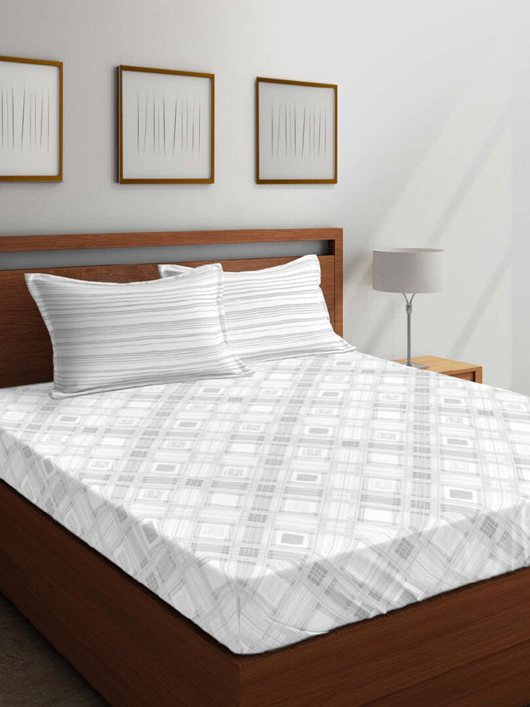 

Boutique Living India White & Grey Geometric 144 TC Cotton 1 King Bedsheet with 2 Pillow Covers