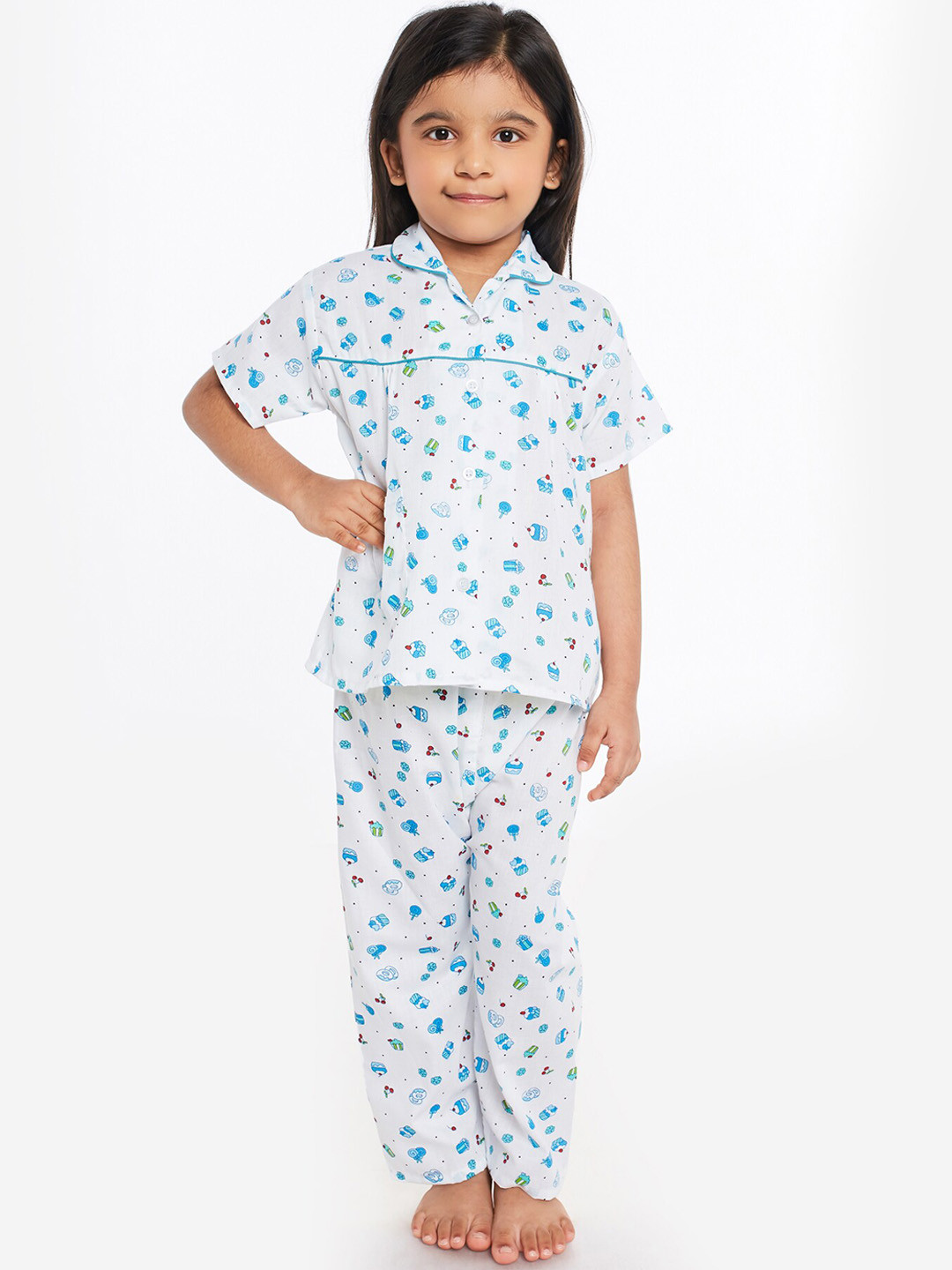 

Fuzzy Bear Girls White & Blue Printed Sustainable Night Suit