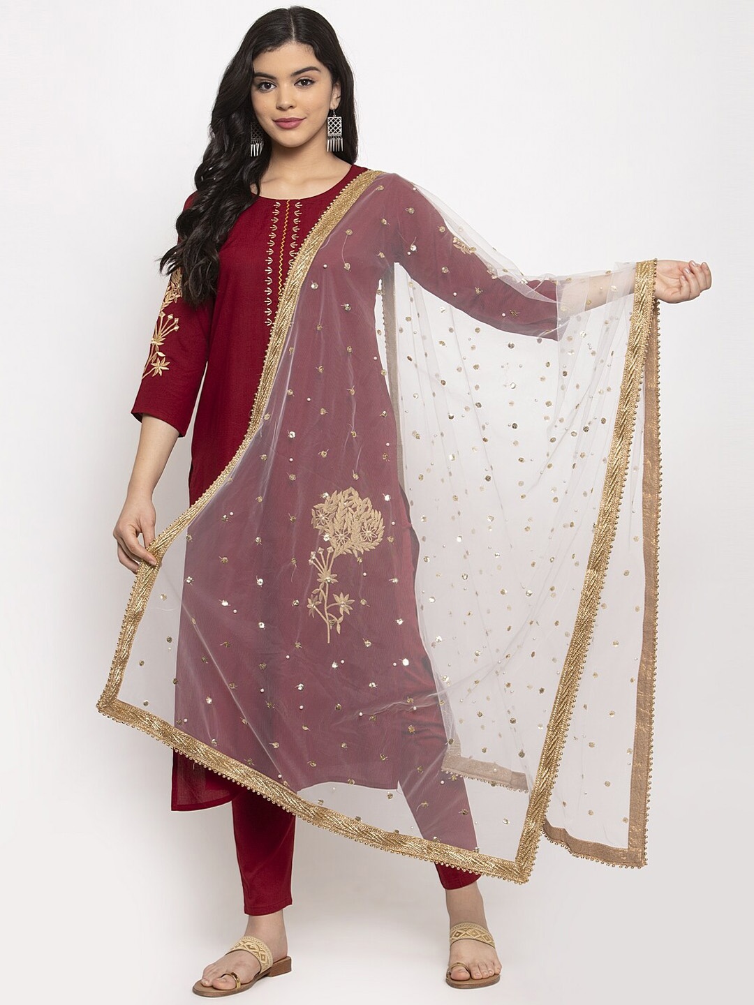 

Clora Creation White & Gold-Toned Embroidered Dupatta