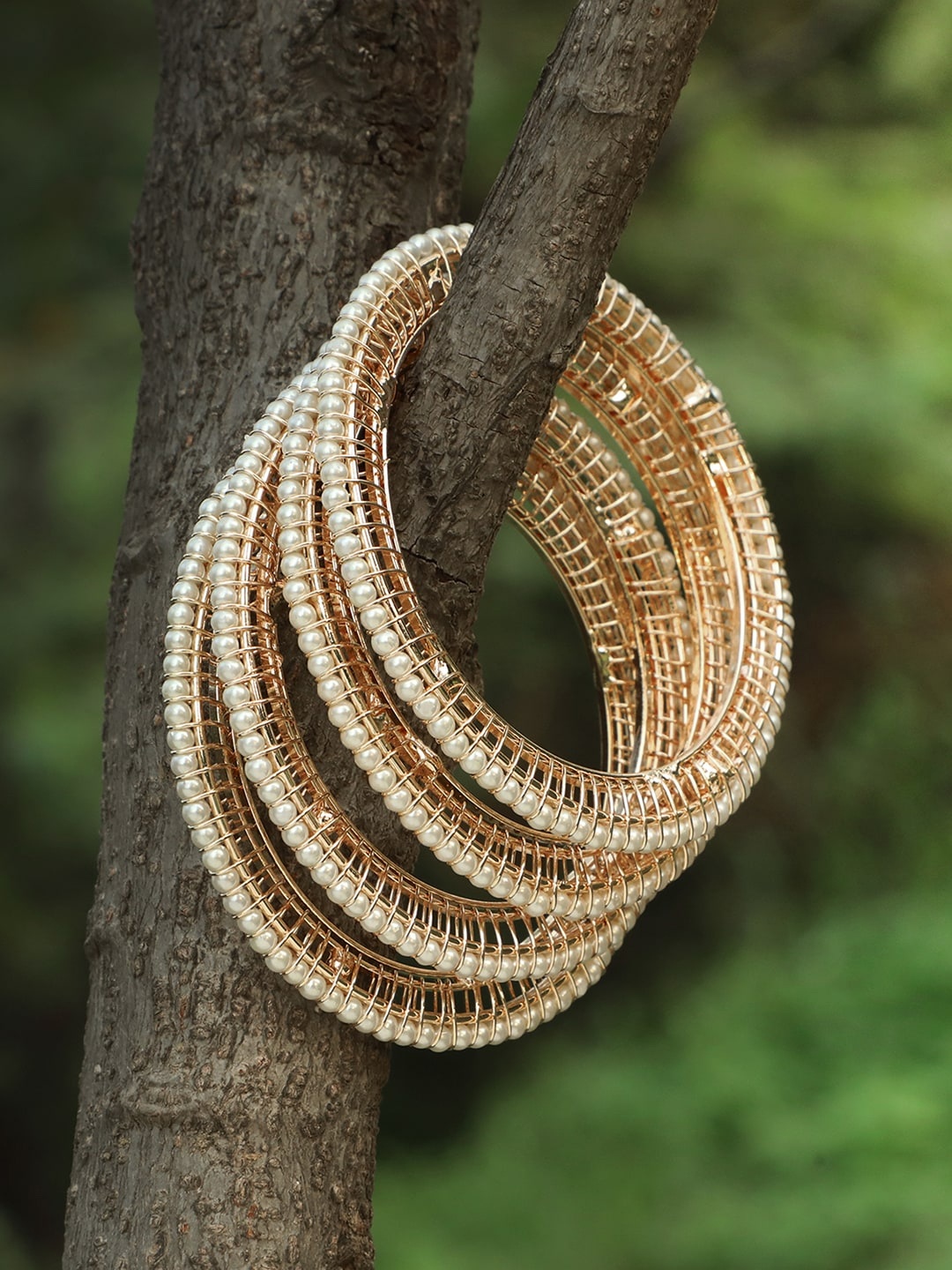 

Adwitiya Collection Set Of 4 Gold-Plated White Pearl Handcrafted Bangles