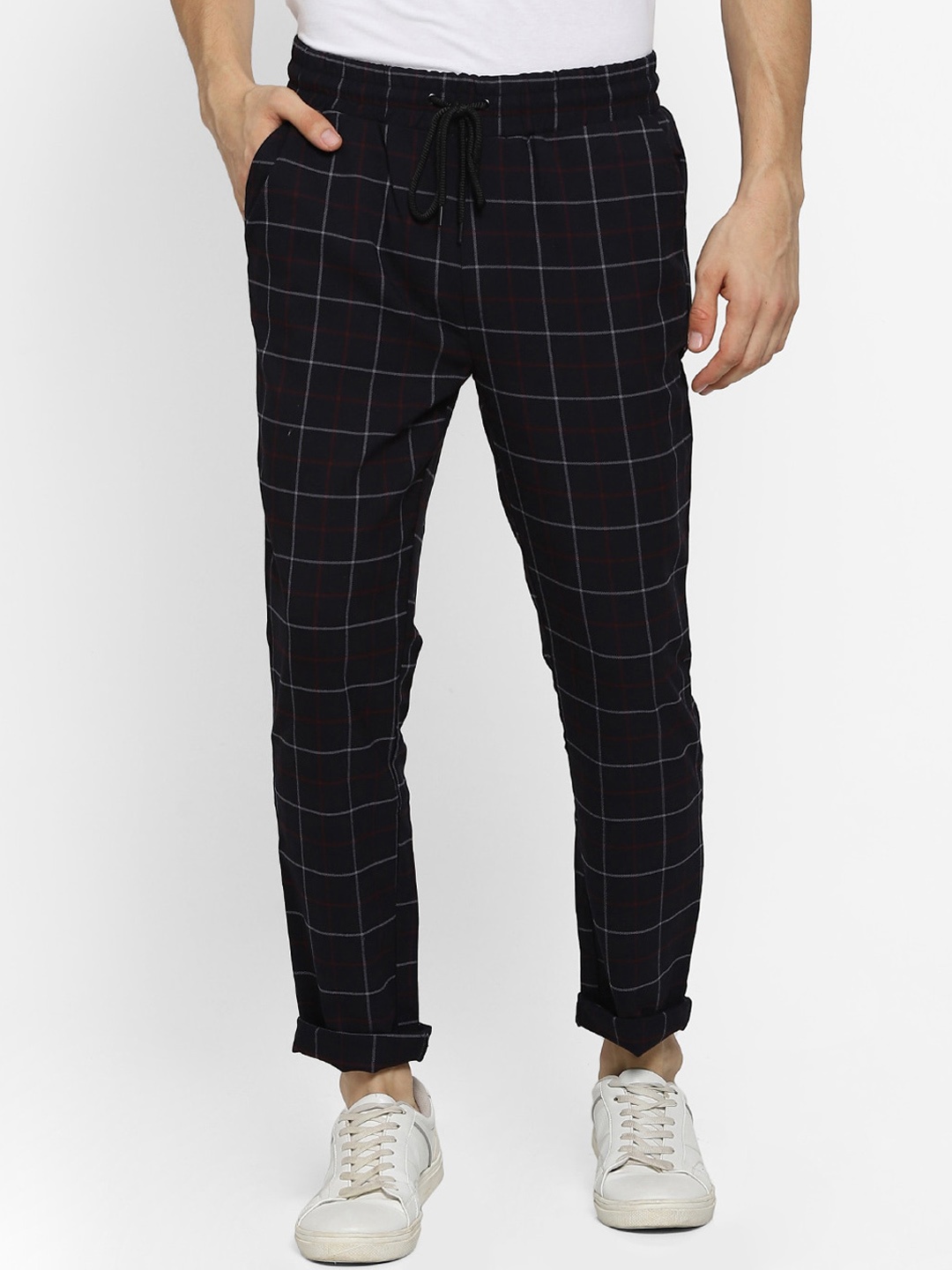 

FOREVER 21 Men Black Checked Trousers