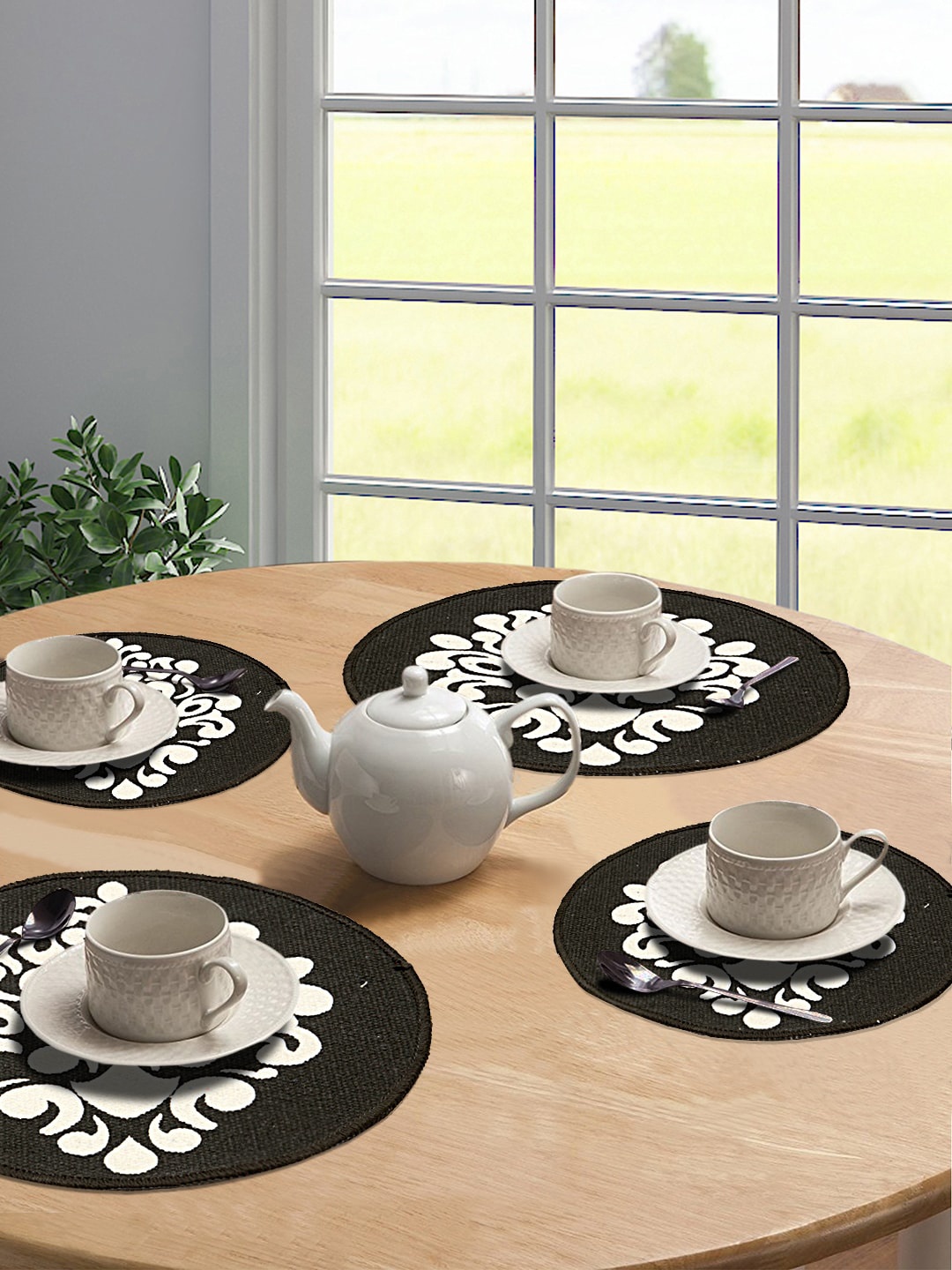 

Saral Home Set of 4 Black & White Decorative Embroidered Anti-Skid Table Placemats