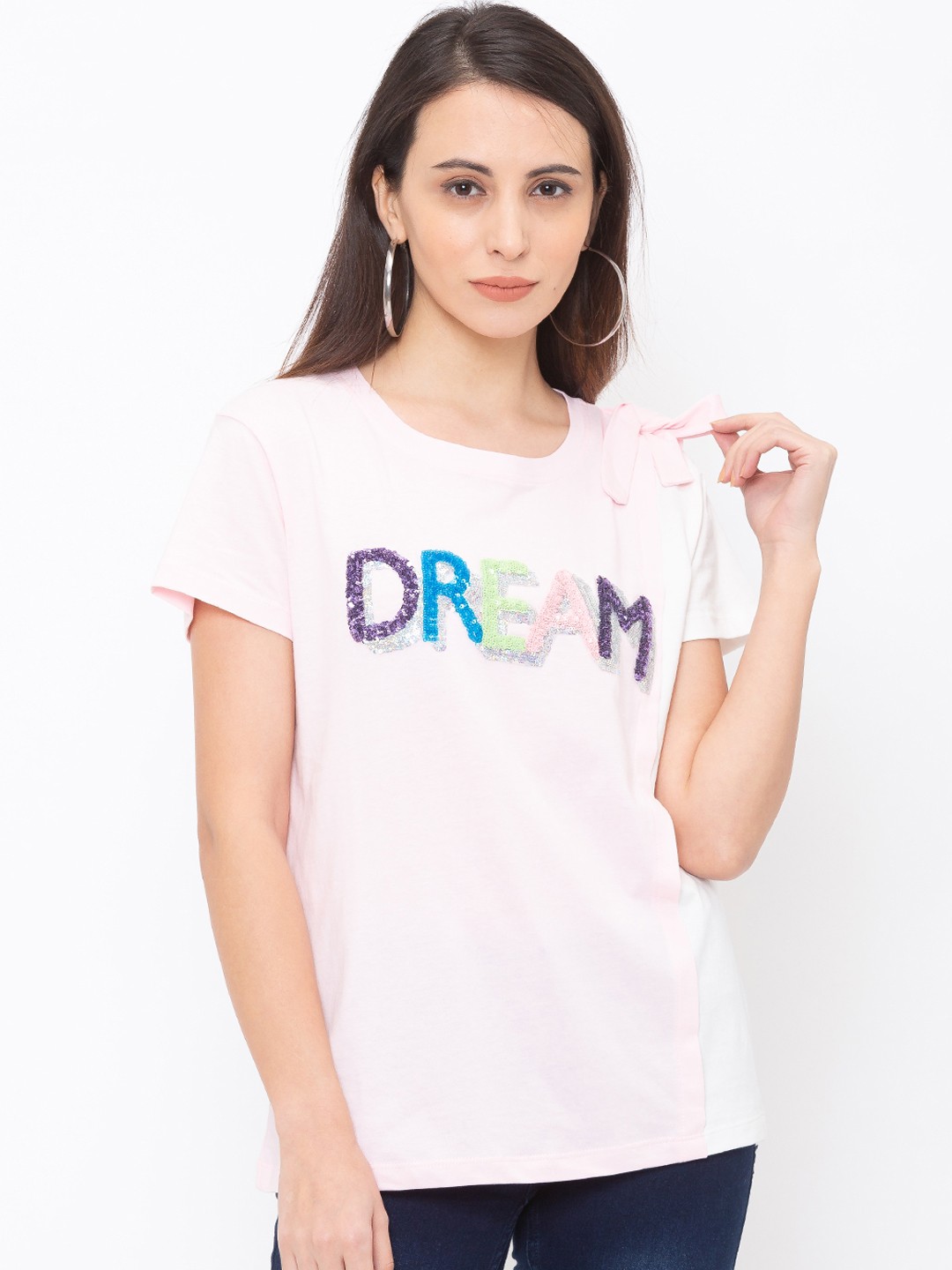 

Globus Women Pink Sequinned Round Neck T-shirt