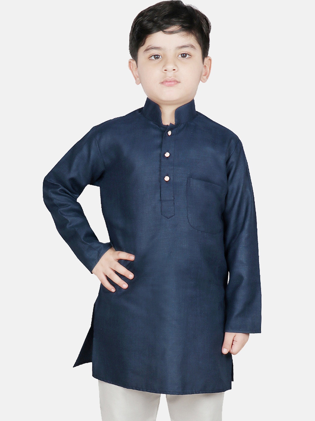 

SG YUVRAJ Boys Navy Blue Solid Straight Kurta