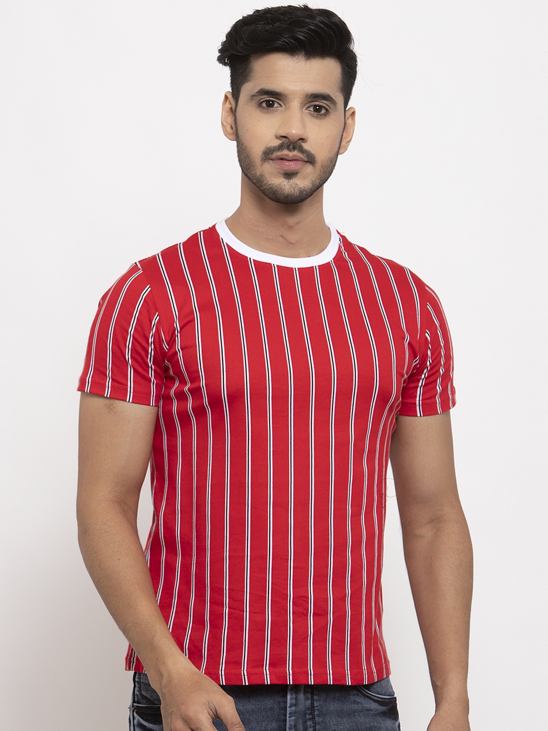 

Rodzen Men Red Striped Round Neck T-shirt
