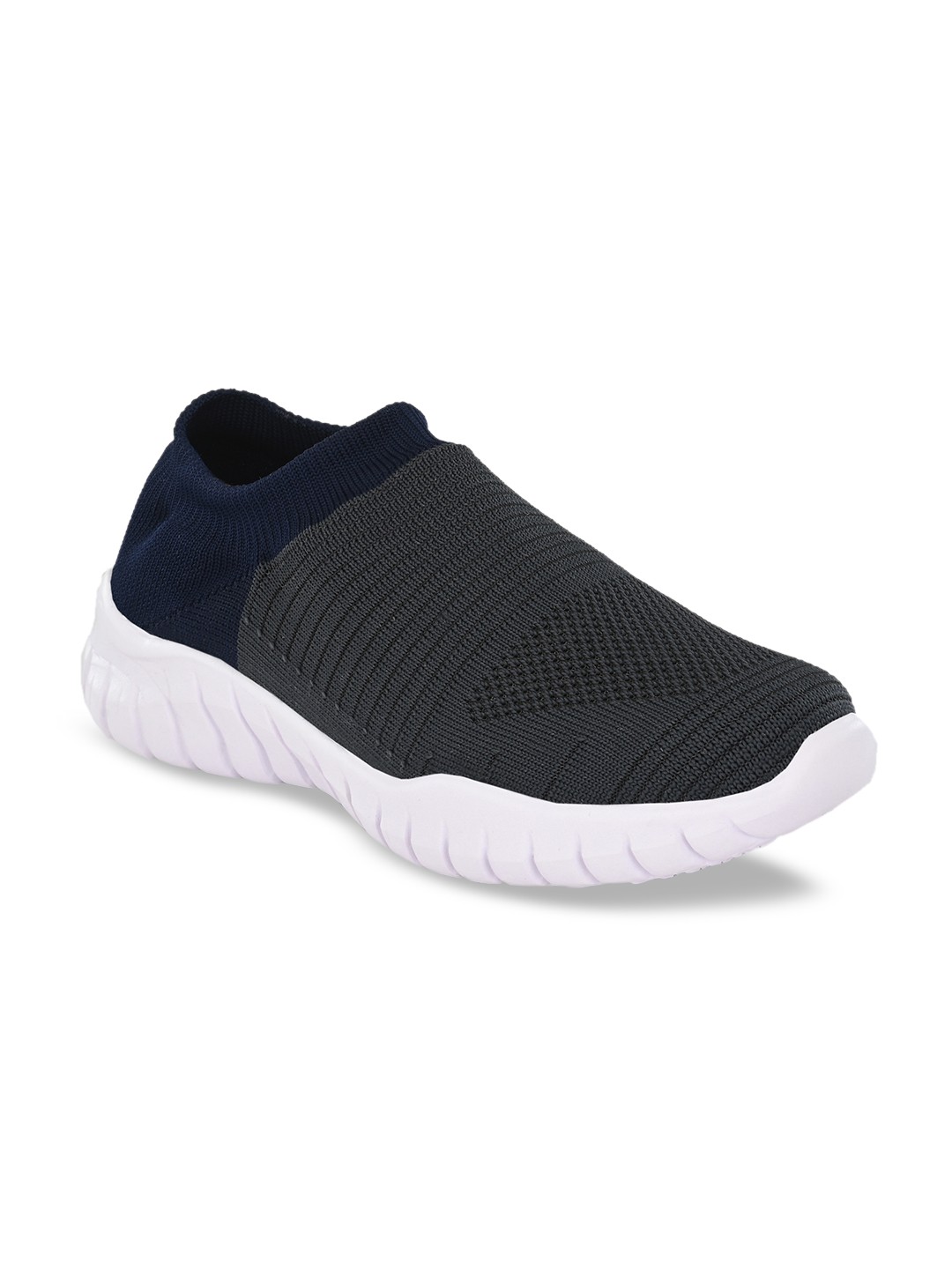 

MENGLER Men Charcoal Grey & Navy Blue Colourblocked Walking Shoes