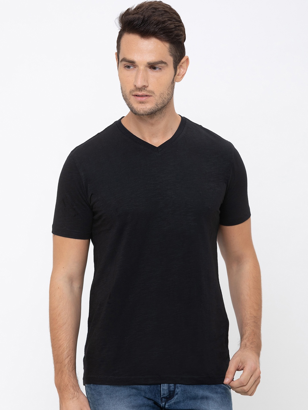 

Globus Men Black Solid V-Neck T-shirt