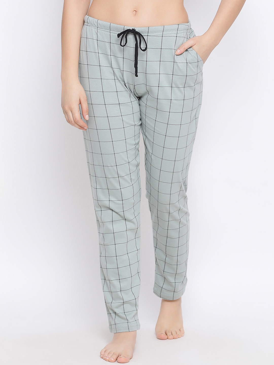 

Kanvin Women Grey Checked Lounge Pants