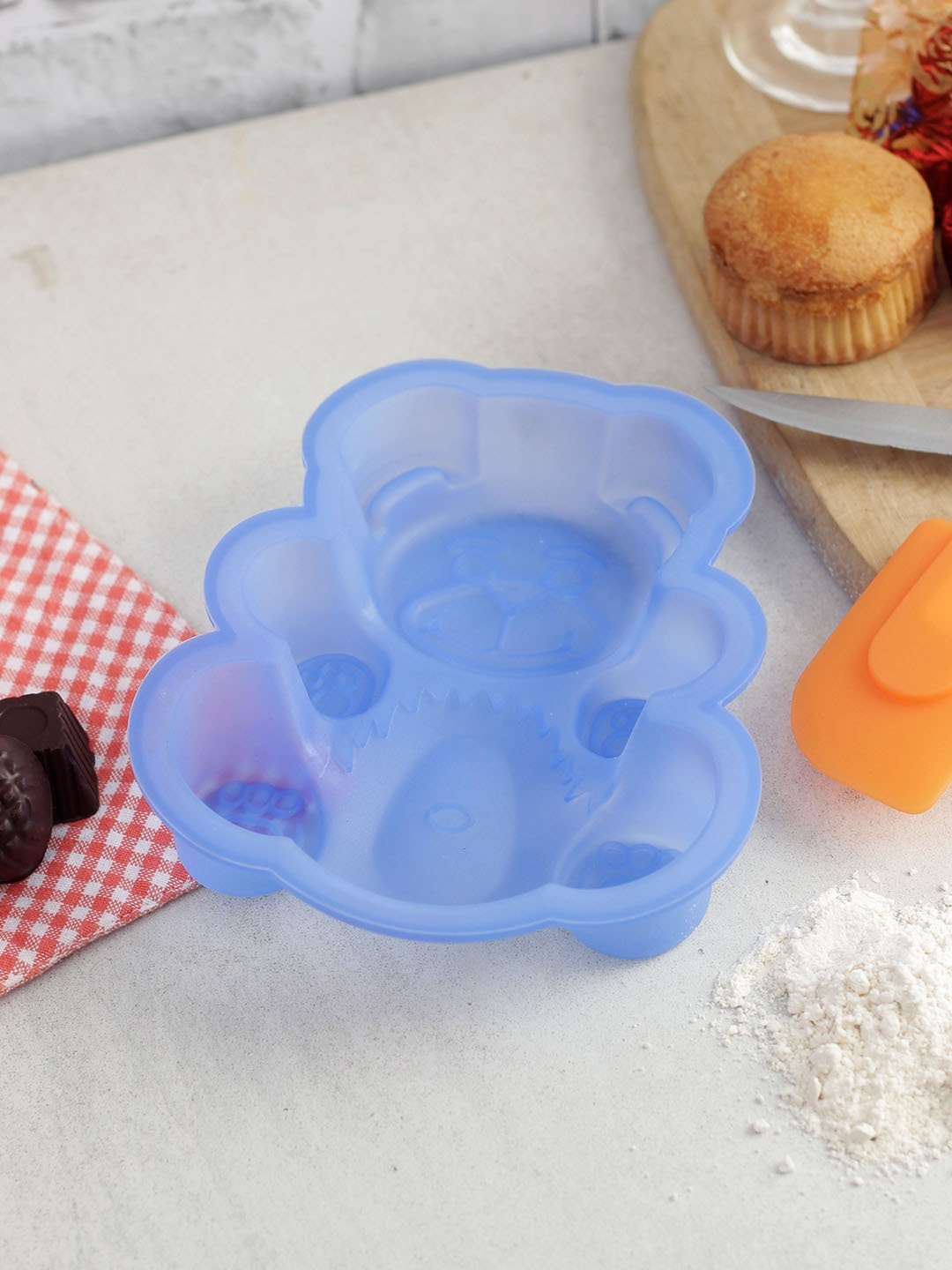 

HAZEL Blue Solid Silicon Teddy Bear-Shape Small Cake Mould