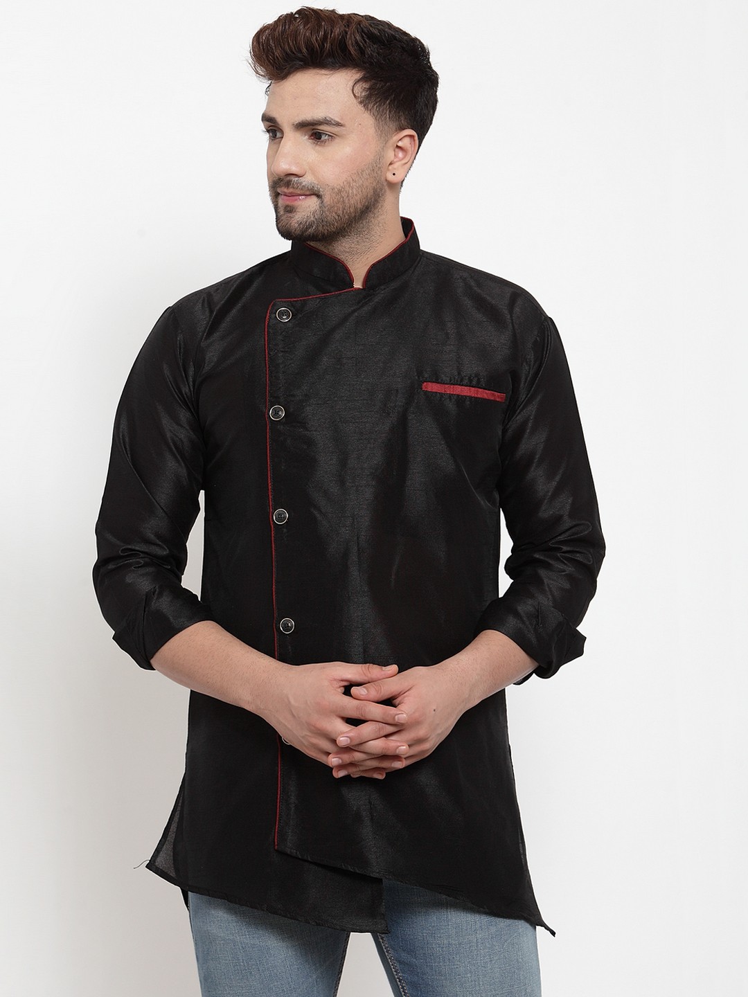 

Benstoke Men Black Solid Straight Kurta