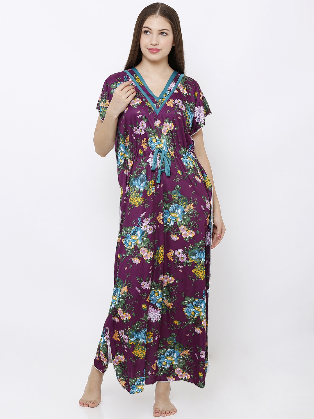 

Pretty Awesome Women Purple Floral Printed Nightdress