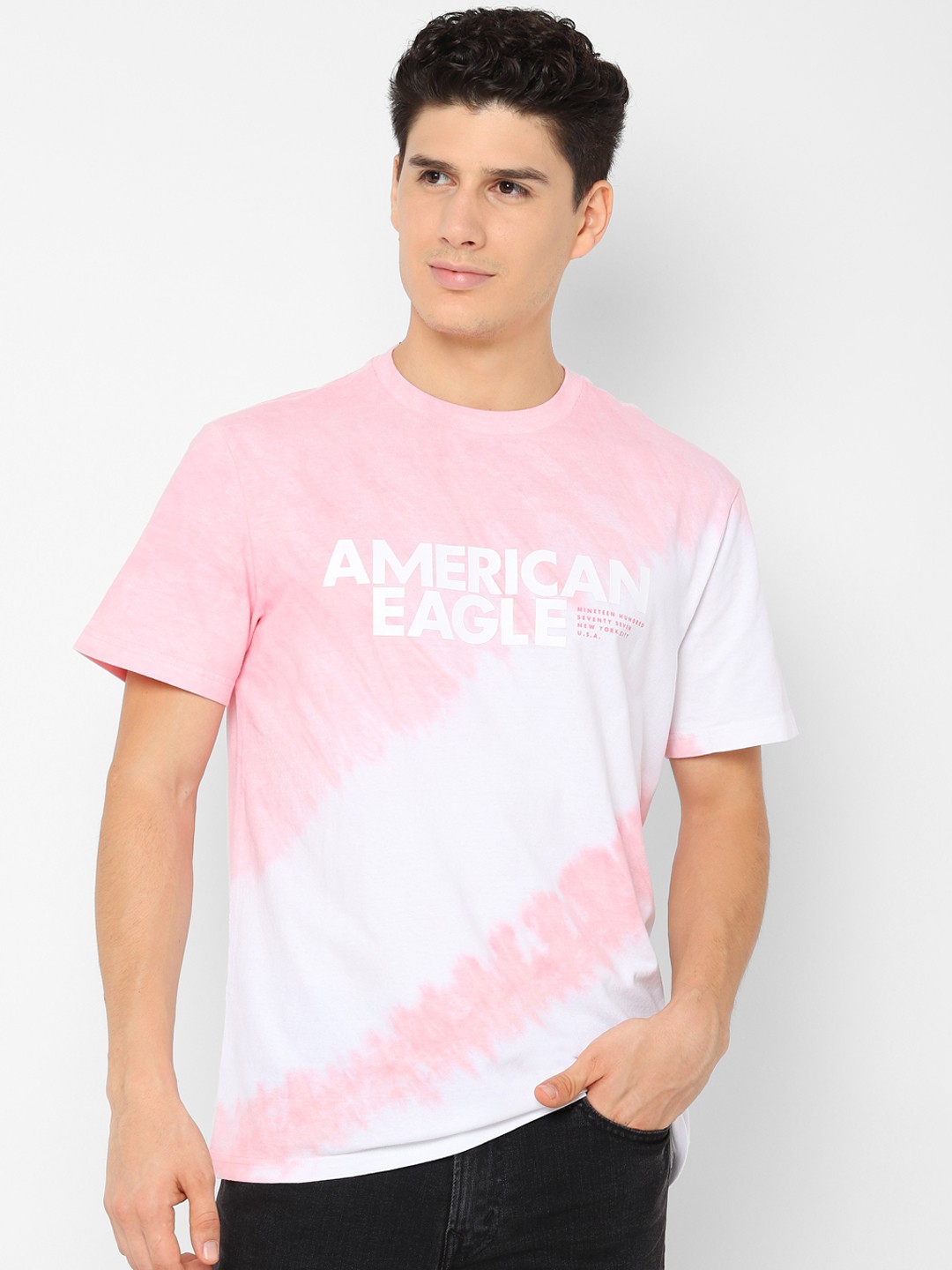 

AMERICAN EAGLE OUTFITTERS Men Pink & White Dyed Round Neck T-shirt