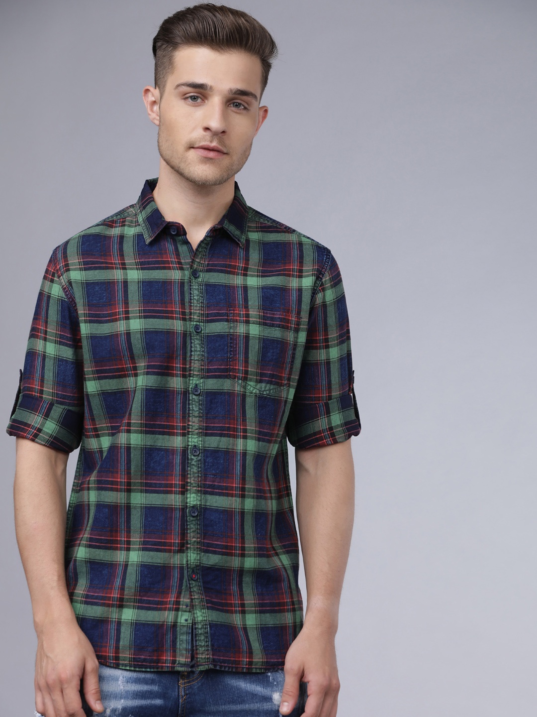 

LOCOMOTIVE Men Blue & Green Slim Fit Checked Casual Shirt