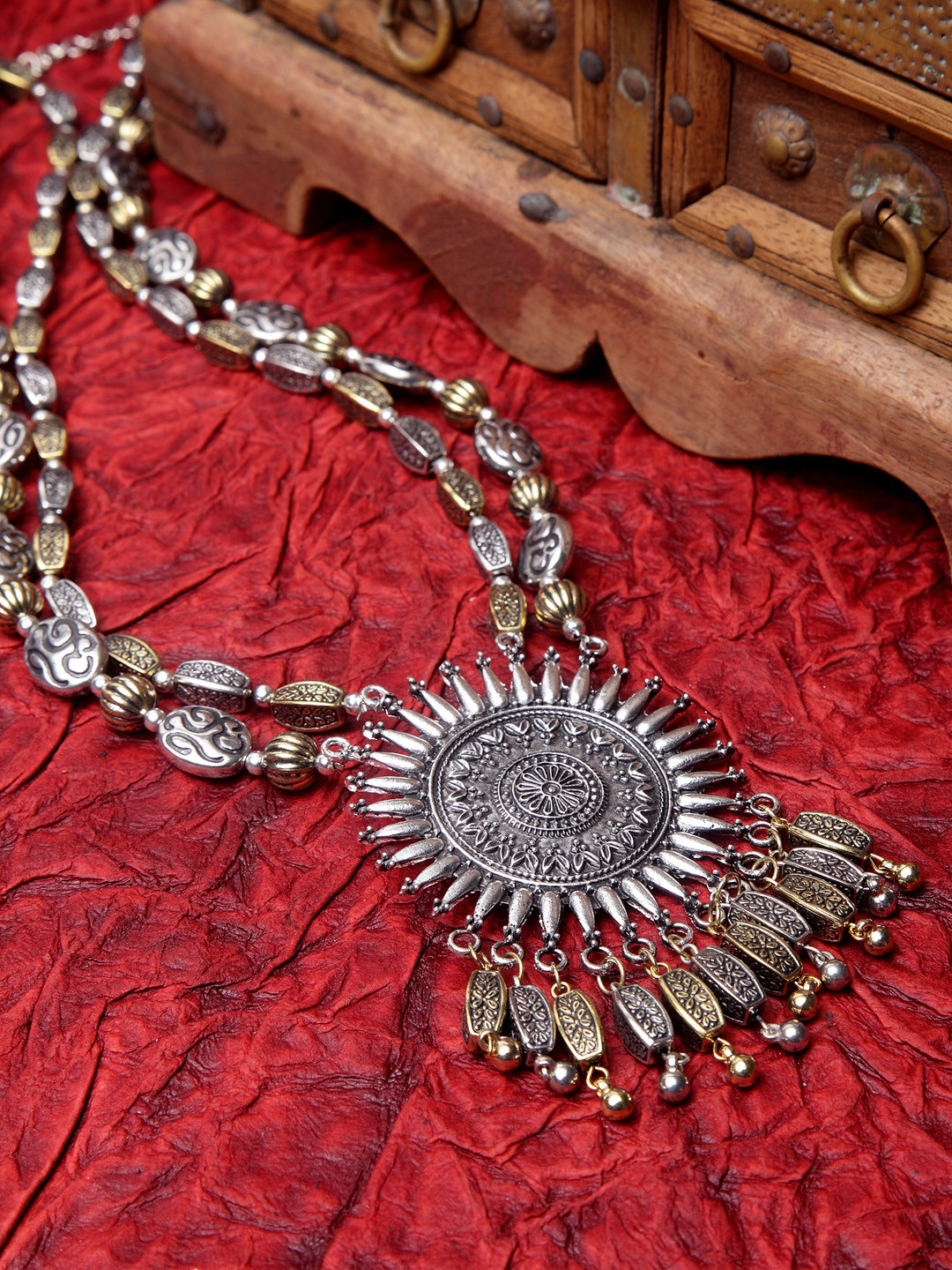 

Moedbuille Silver-Toned & Brass-Plated Handcrafted Tasselled Afghan Filigree Necklace