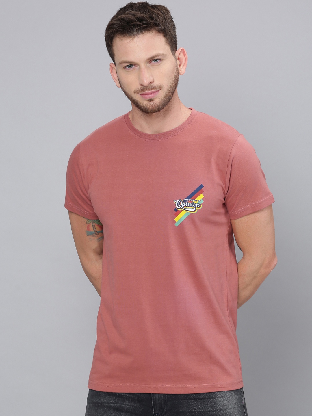 

Difference of Opinion Men Pink Solid Round Neck T-shirt
