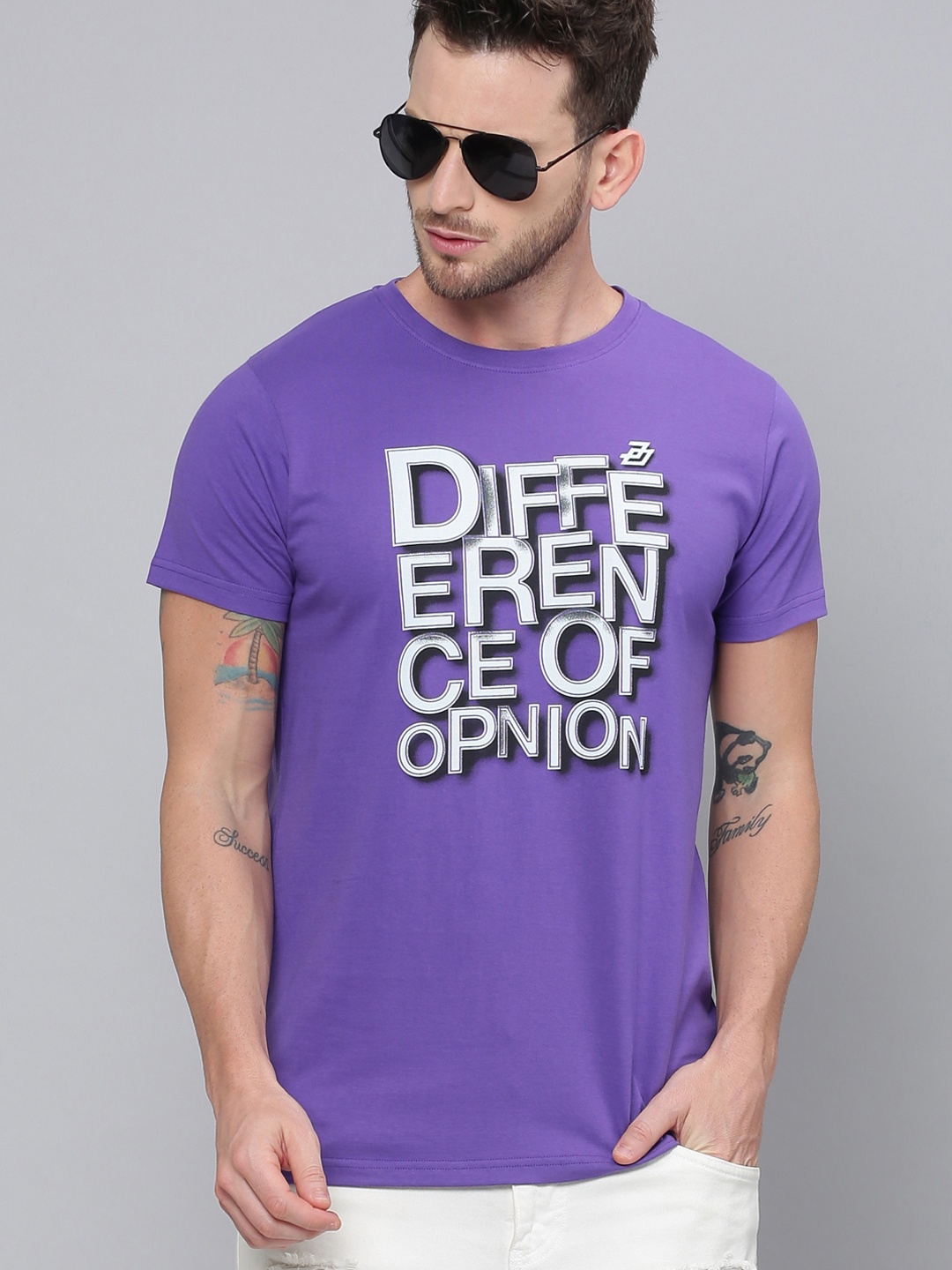 

Difference of Opinion Men Purple Printed Round Neck T-shirt