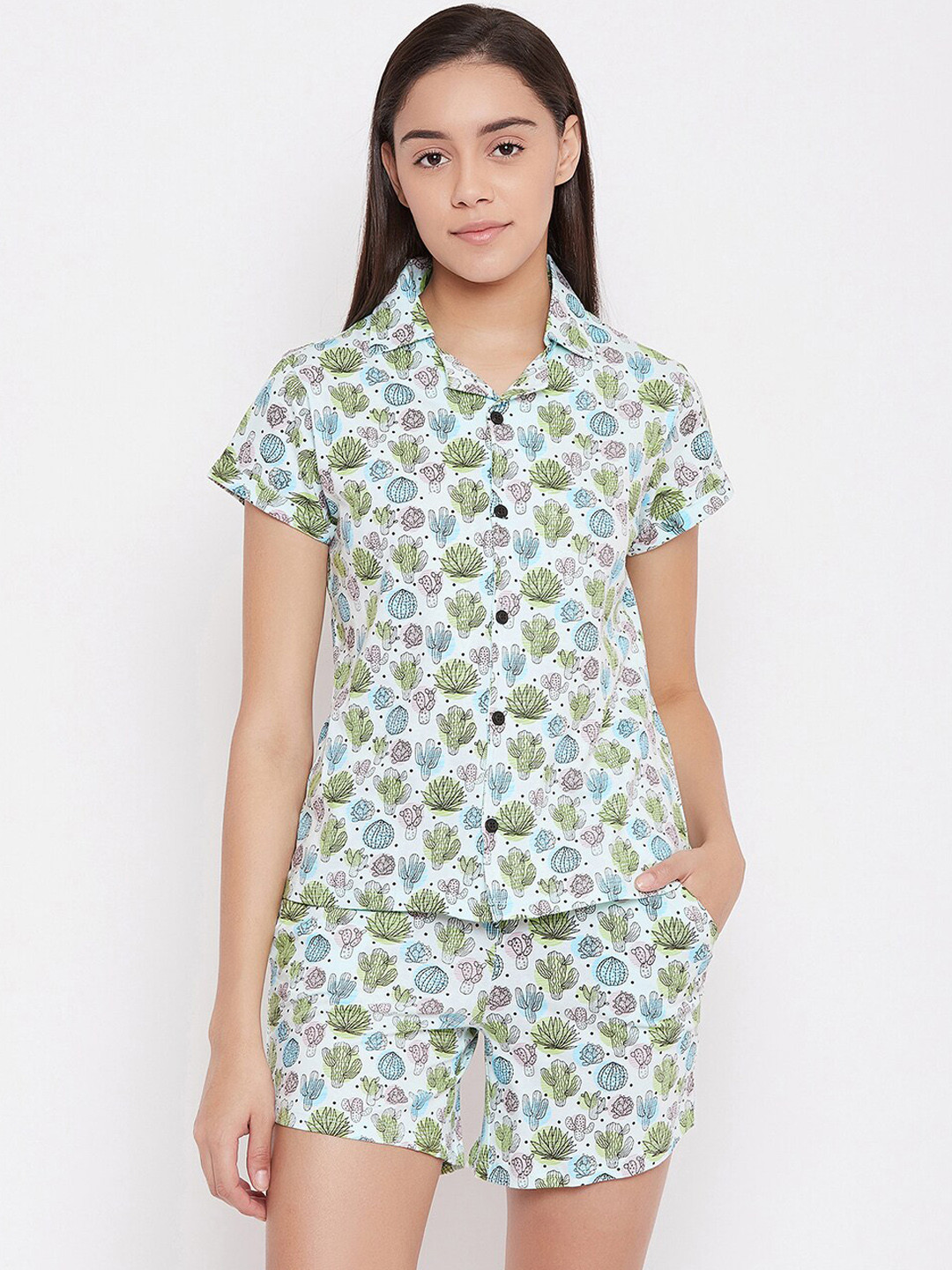 

Clovia Women White & Blue Printed Night Suit