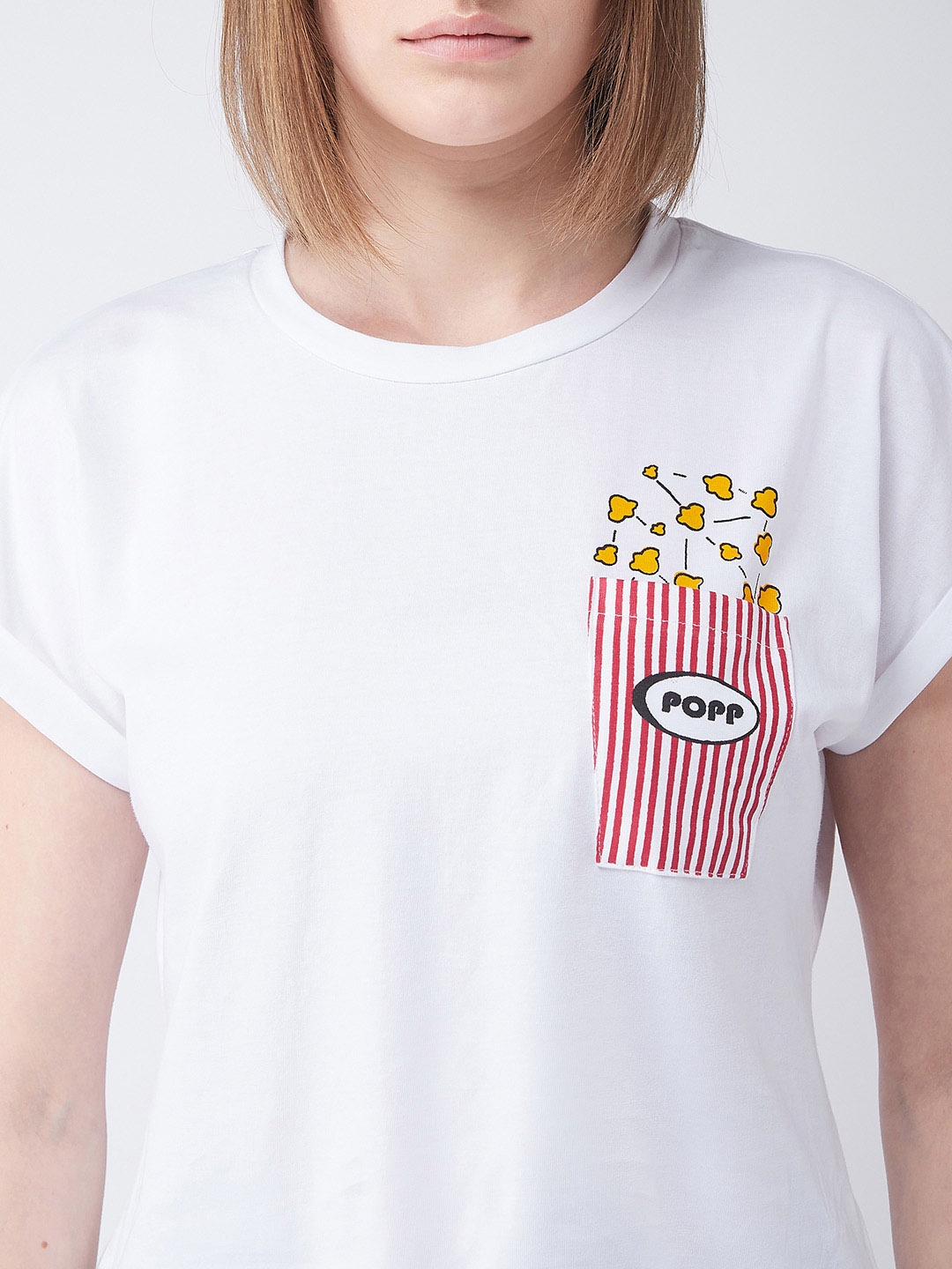 

Miss Chase Women White Printed Round Neck Pure Cotton T-shirt