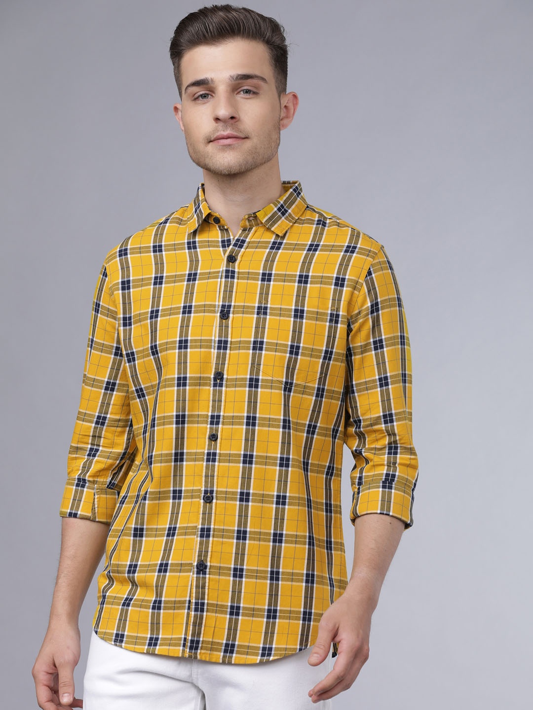 

HIGHLANDER Men Yellow & Navy Blue Slim Fit Checked Casual Shirt