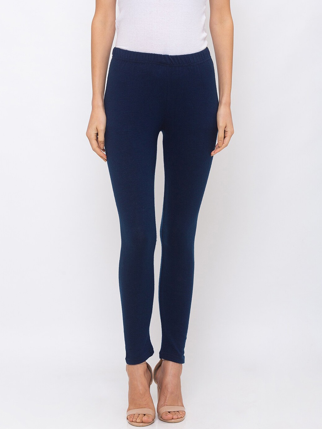 

Globus Women Navy Blue Solid Ankle-Length Leggings