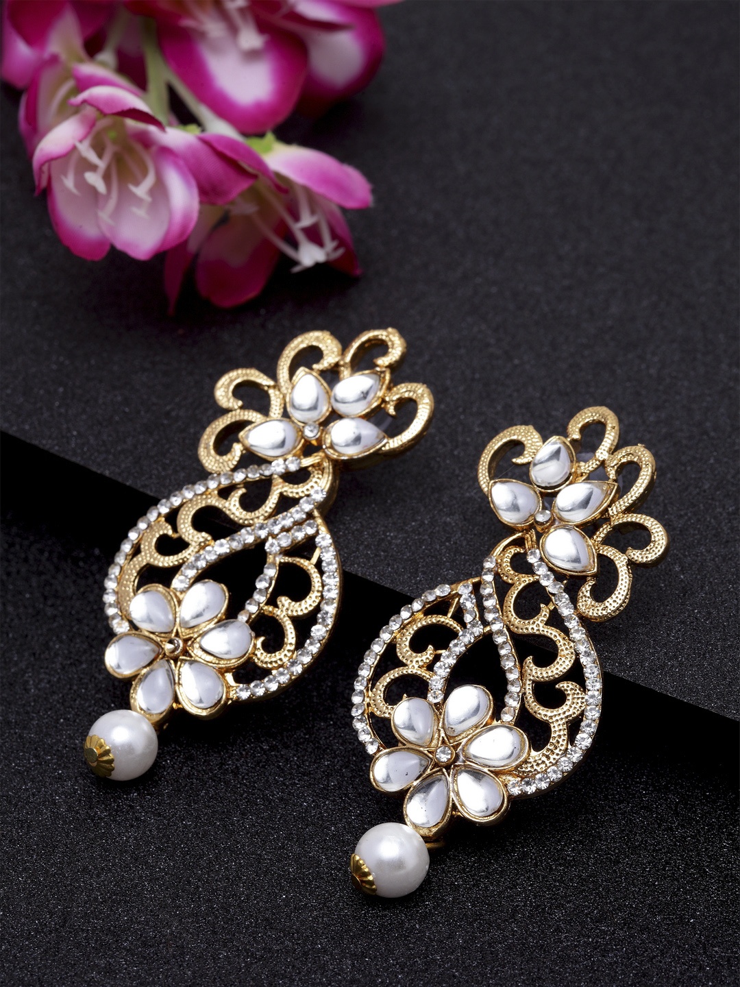 ANIKAS CREATION White Gold-Plated Kundan Studded Contemporary Drop Earrings